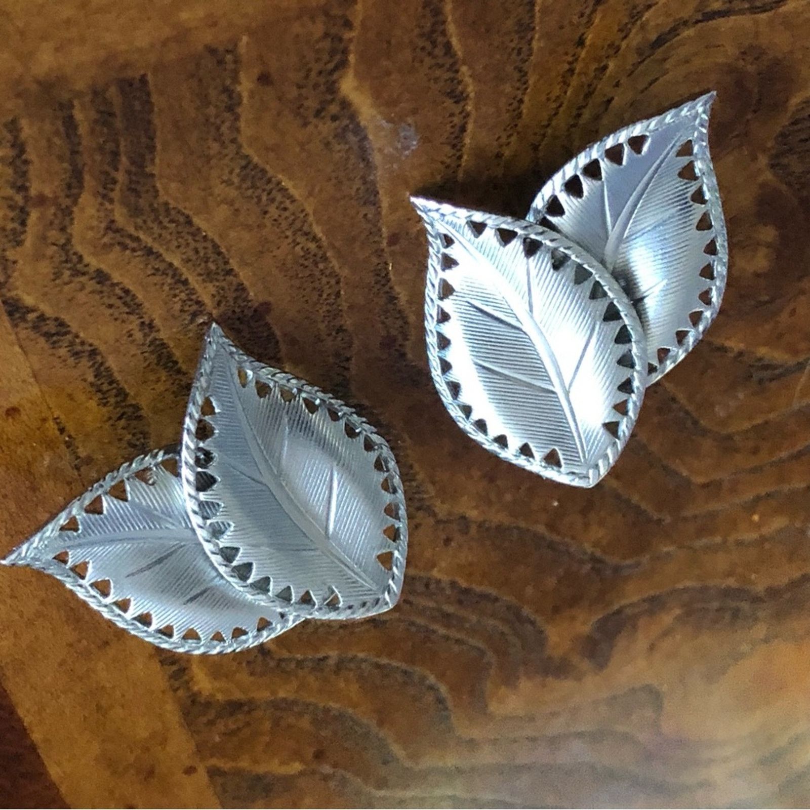 Vintage Vintage 80s silver leaves filigree clip on earrings Size ONE SIZE - 2 Thumbnail