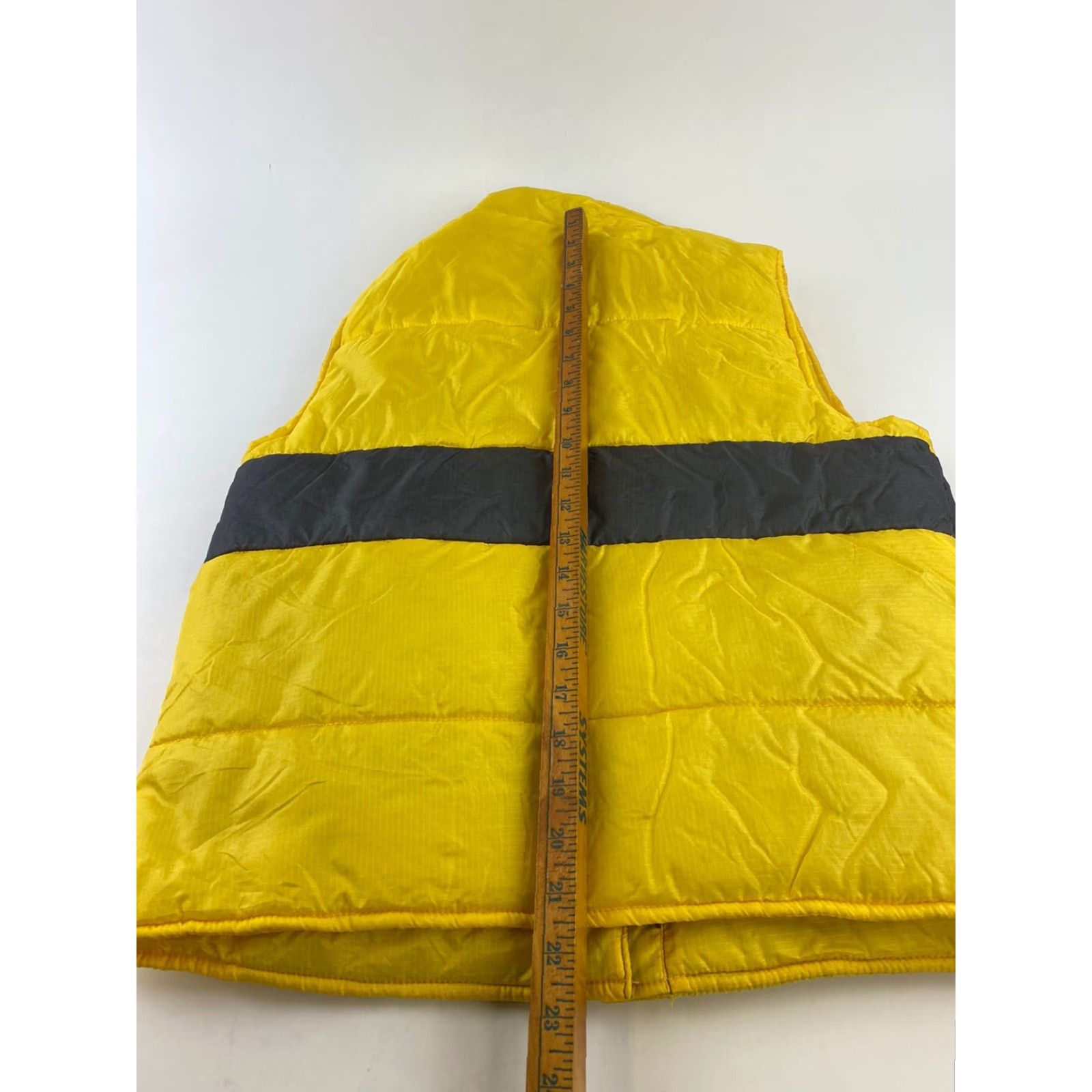 Polo Ralph Lauren Polo Ralph Lauren Vest Mens Small Yellow Sleeveless Puffer Jacket Coat Nylon Polyester Yellow Puffer Vest Mens S Size US S / EU 44-46 / 1 - 4 Thumbnail
