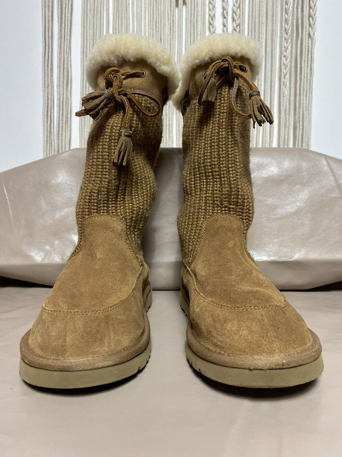 Vintage Ugg Australia Suburb Crochet 5921 chestnut Mid Calf