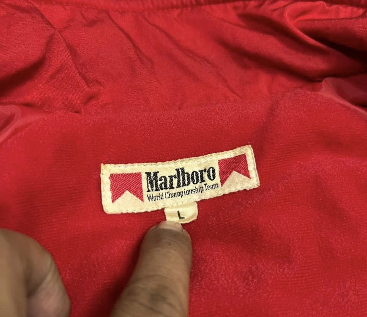 Marlboro Vintage F1 Marlboro Satoru Nakajima zipper multi pocket Size US L / EU 52-54 / 3 - 11 Thumbnail
