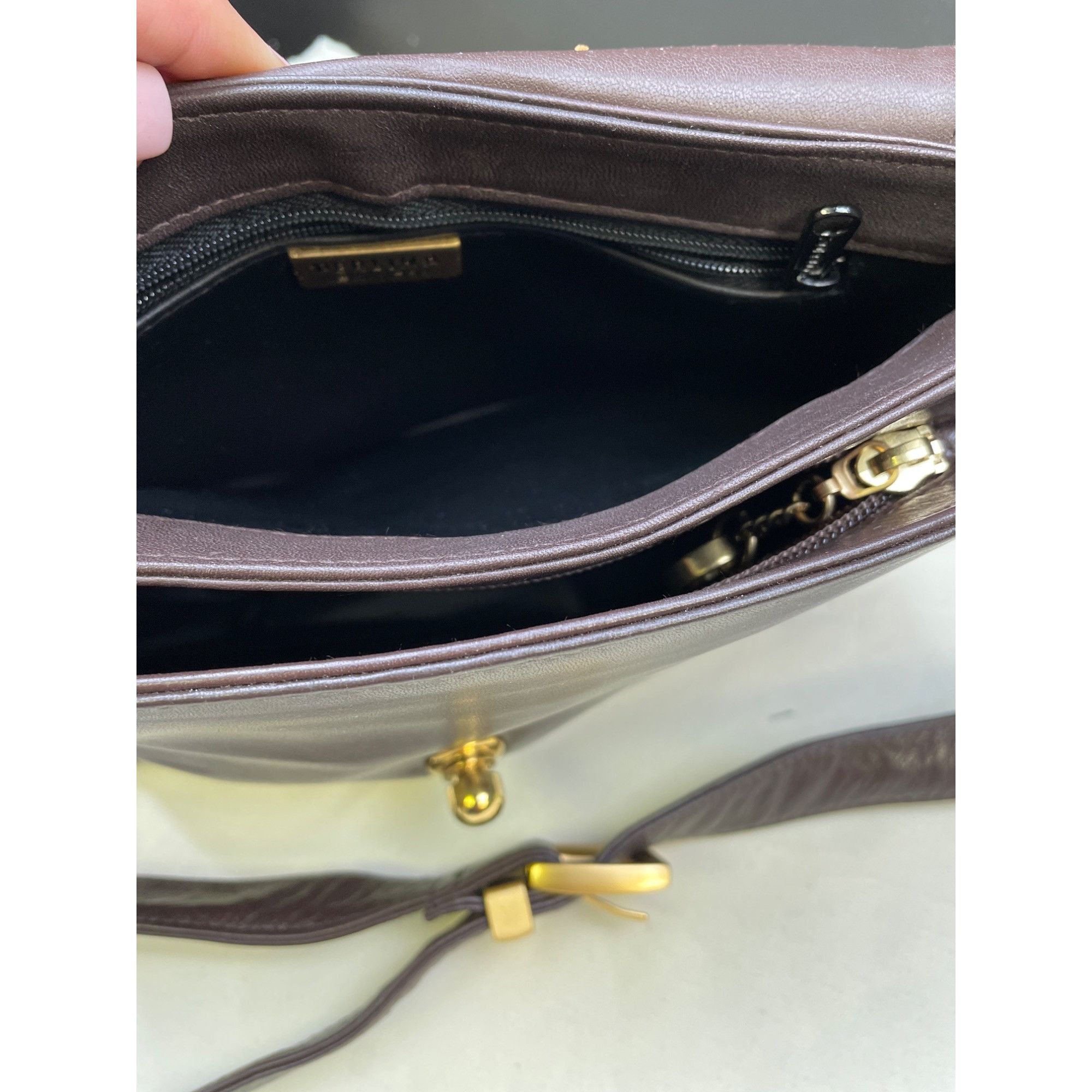 Other Perlina New York Womens Brown Leather Handbag Crossbody Purs Size ONE SIZE - 8 Thumbnail