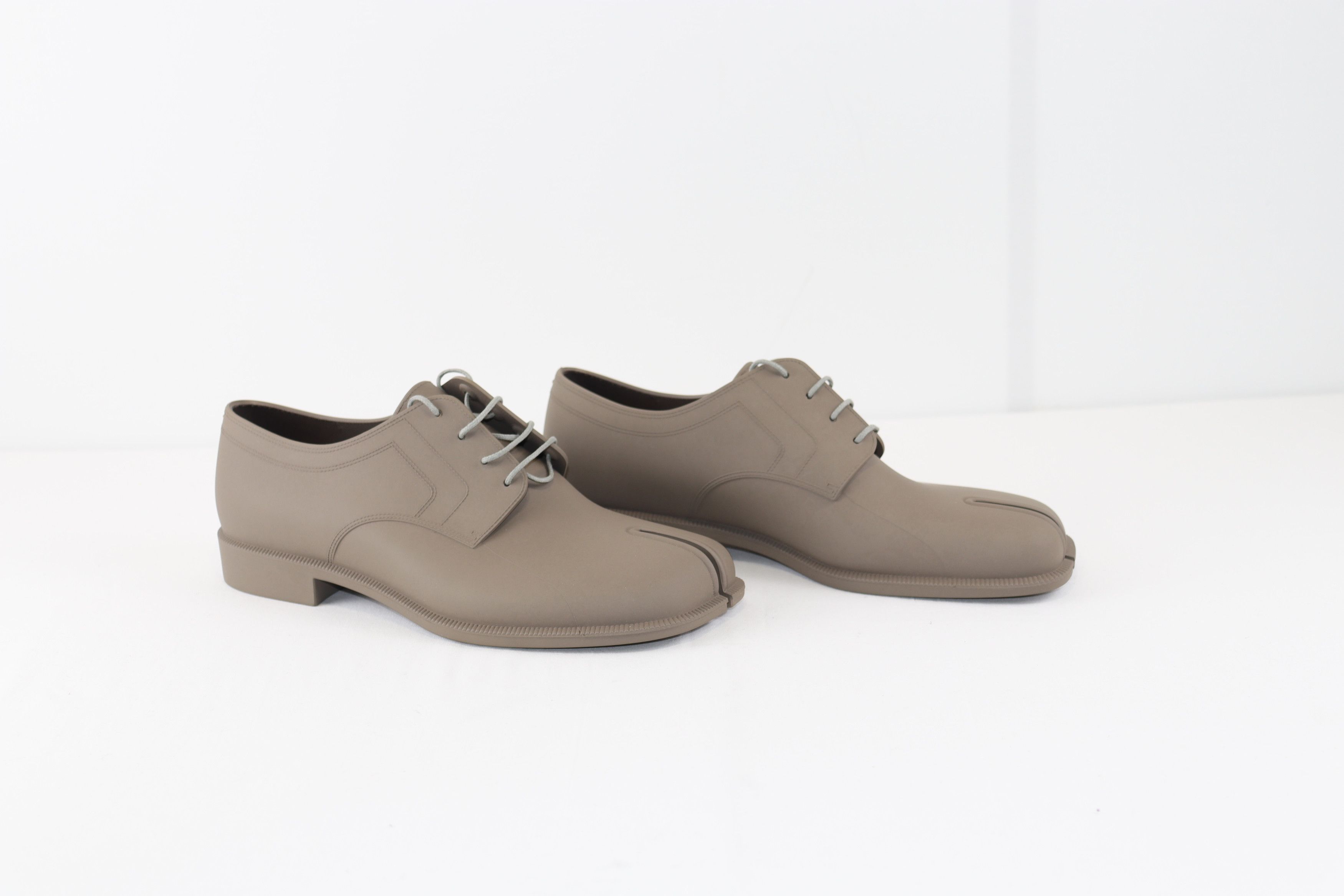 Maison Margiela o1rshd1 Tabi Derby Shoes in Grey Size US 8 / EU 41 - 1 Thumbnail