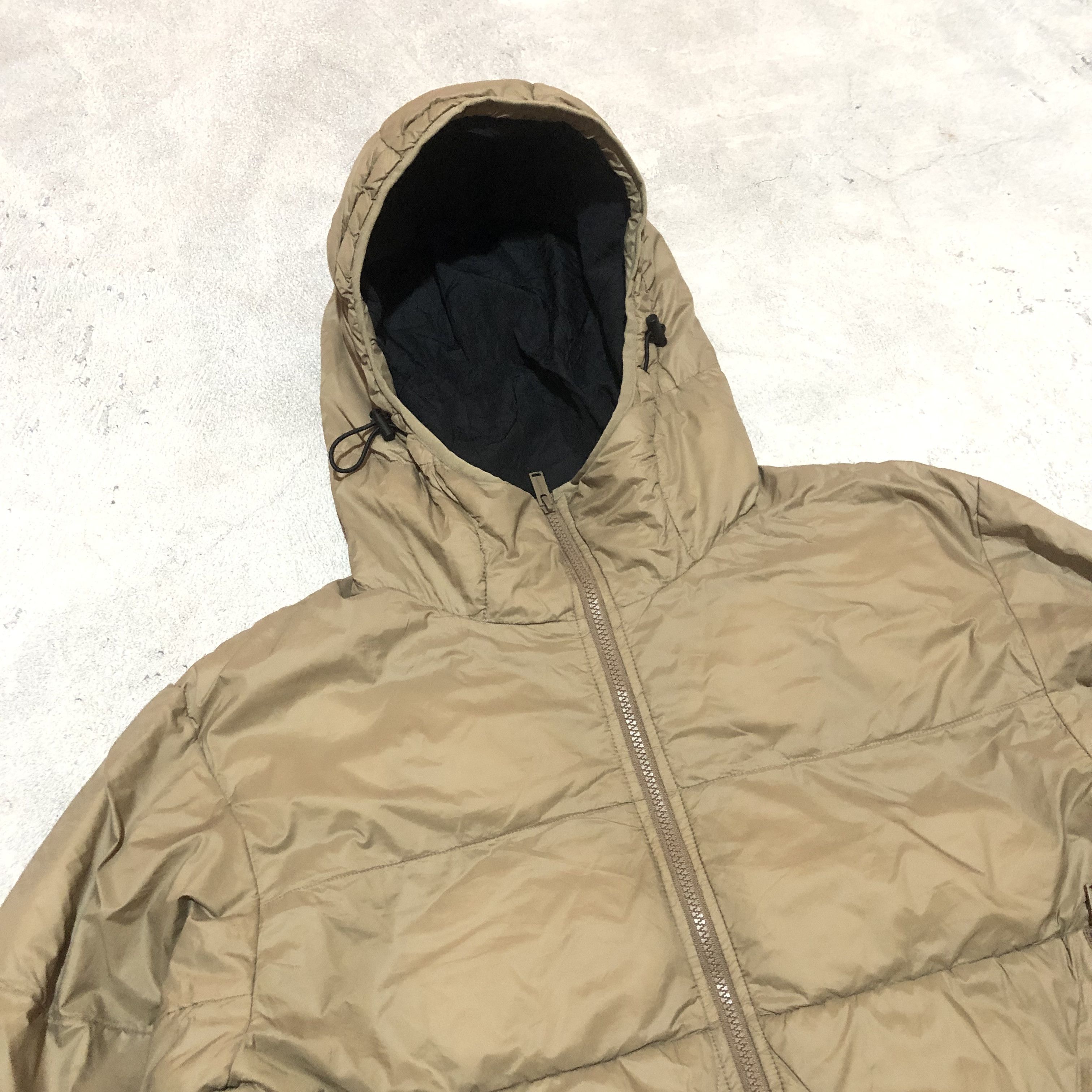 GU × Undercover Undercover GU Padded Puffer Jacket Beige Size US L / EU 52-54 / 3 - 3 Thumbnail