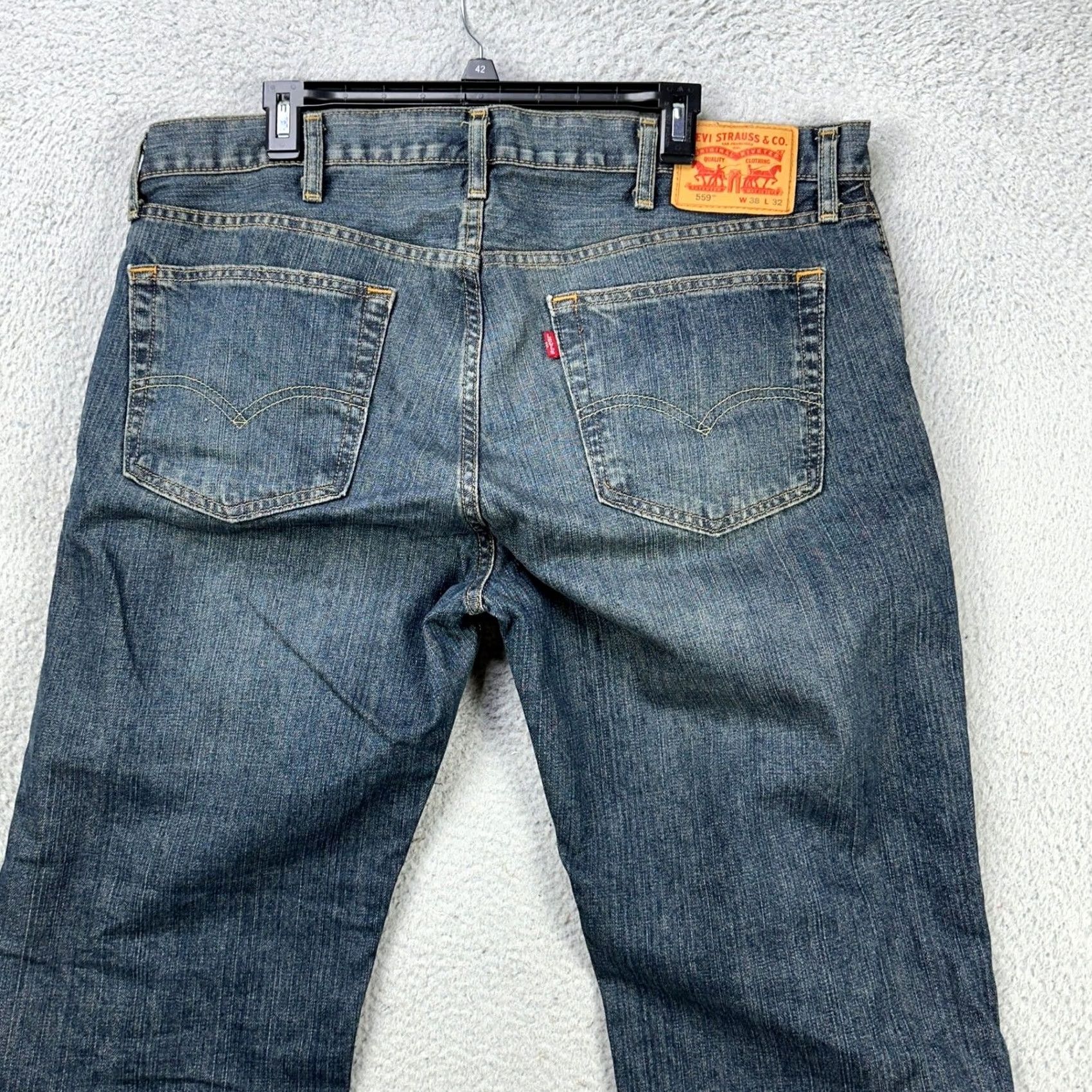 Levi's Levi's 559 Jeans Straight Mens 38X32 Blue Distressed Relaxed 5-Pocket Denim Jeans Mouth? Size US 38 / EU 54 - 3 Thumbnail