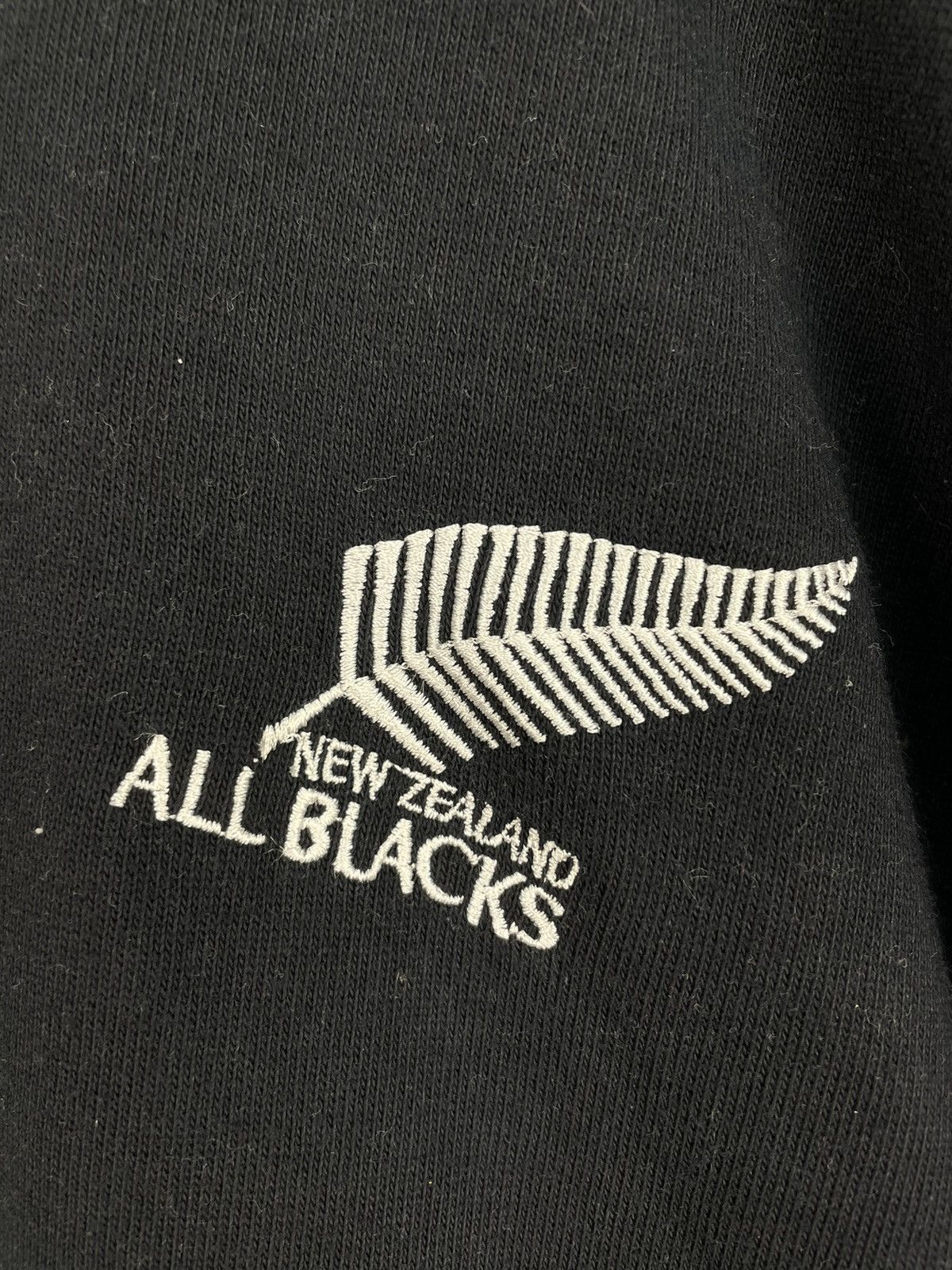Canterbury of New Zealand Vintage 90s Canterbury New Zealand All Blacks rugby polo Size US L / EU 52-54 / 3 - 4 Thumbnail