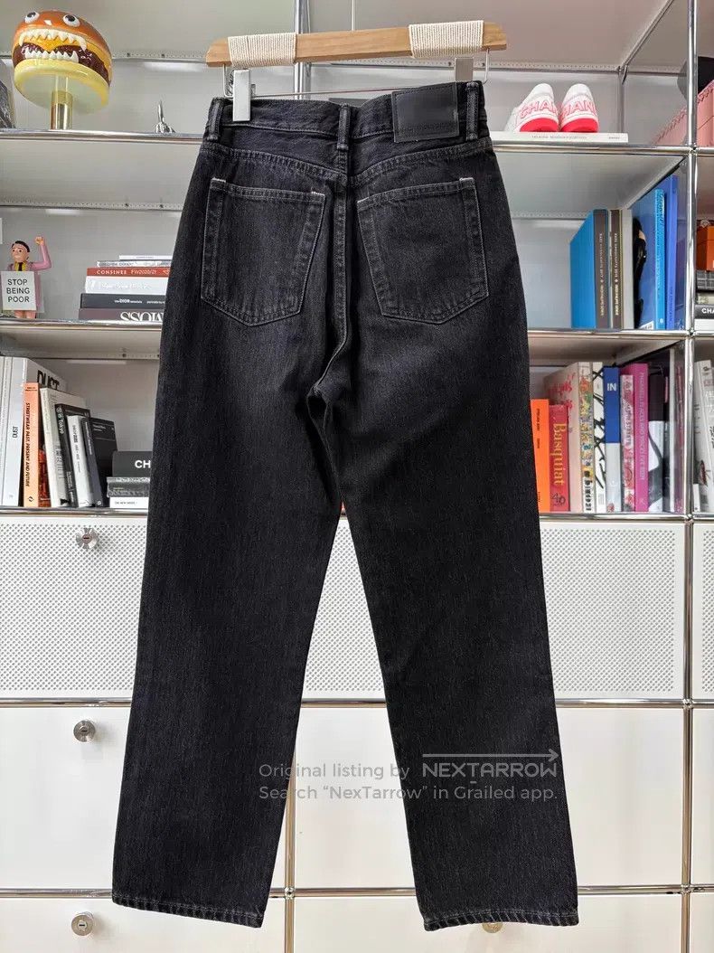 Acne Studios Acne Studios Smoky black leather label straight-leg jeans Size 25" / US 0 / IT 36 - 4 Thumbnail