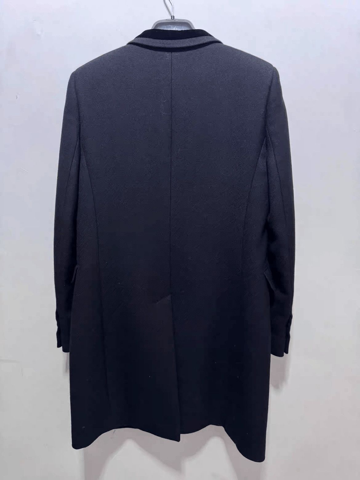 Saint Laurent Paris F42 Saint Laurent Paris by Hedi 15AW Velvet Neck Coat Size US L / EU 52-54 / 3 - 2 Thumbnail