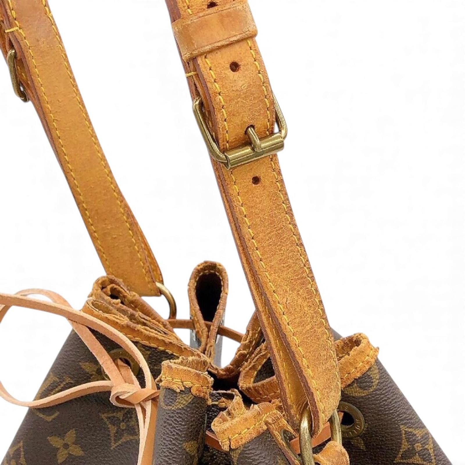 Other Louis Vuitton - Women's Bucket Bag Monogram Canvas Size ONE SIZE - 9 Thumbnail