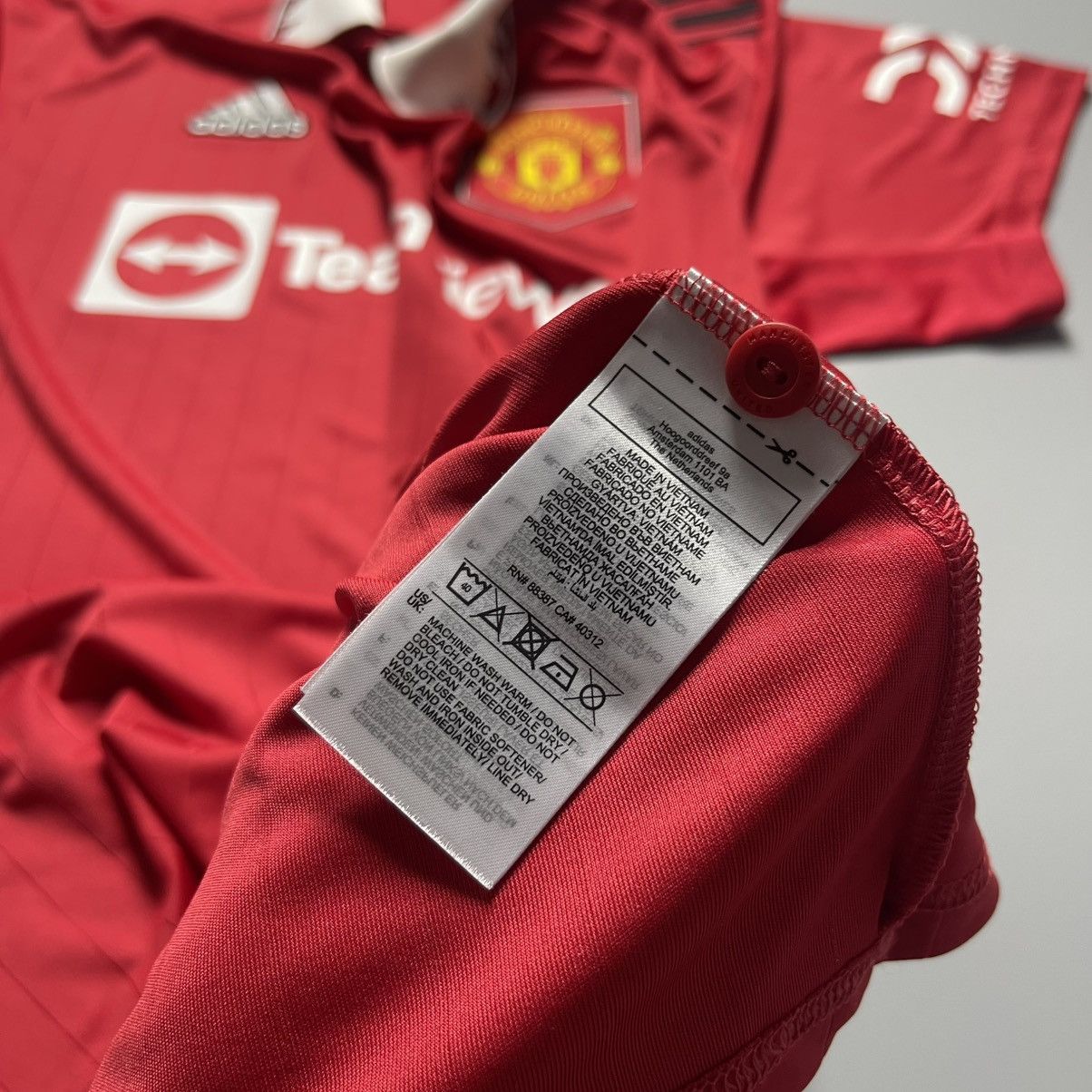 Adidas MAN UNITED ADIDAS 2022/2023 FOOTBALL HOME JERSEY #16 AMAD Size US L / EU 52-54 / 3 - 11 Thumbnail