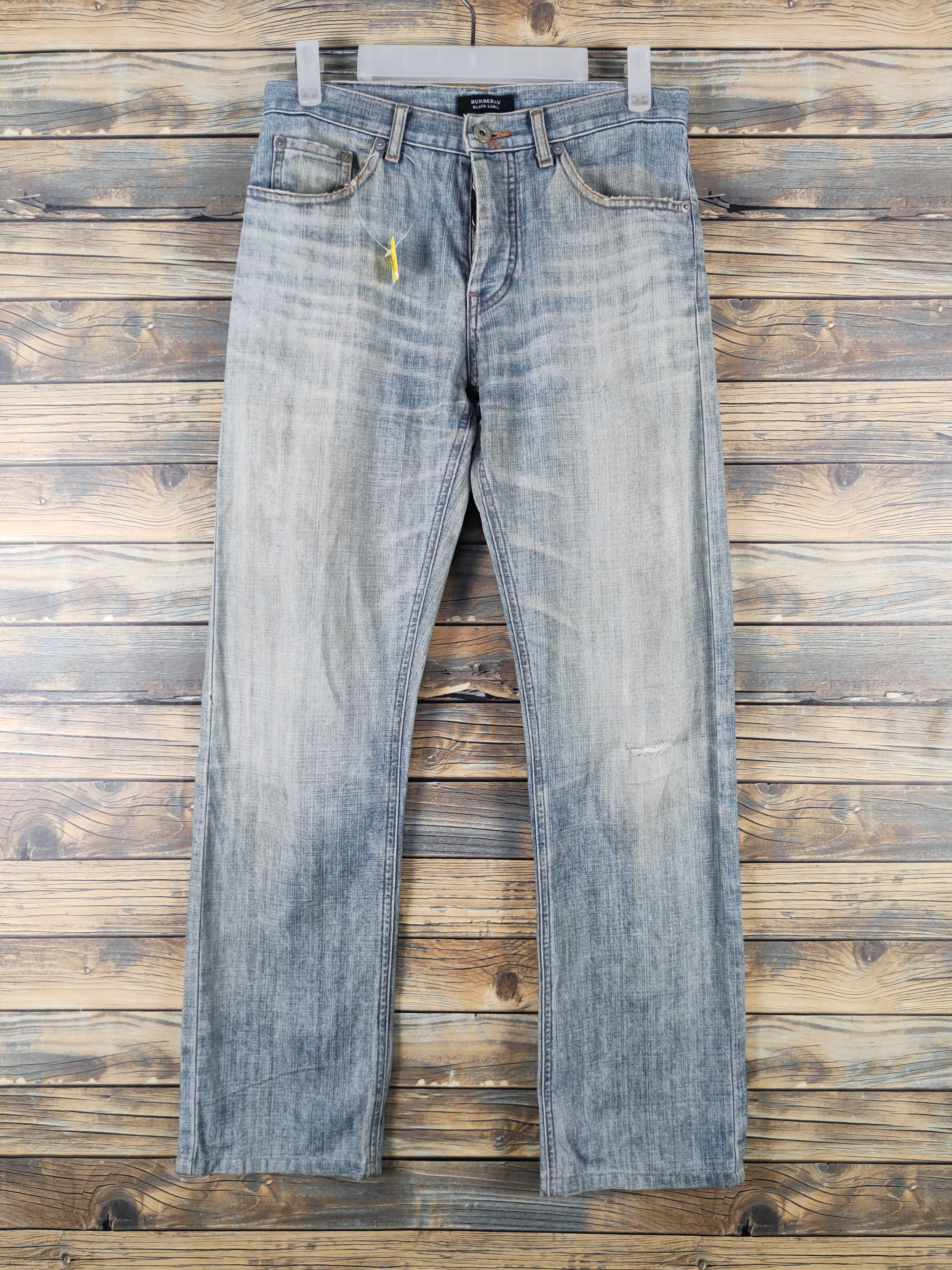 Burberry Burberry Blue Faded Distressed Ripped denim Jeans #W2062 Size US 29 - 1 Thumbnail