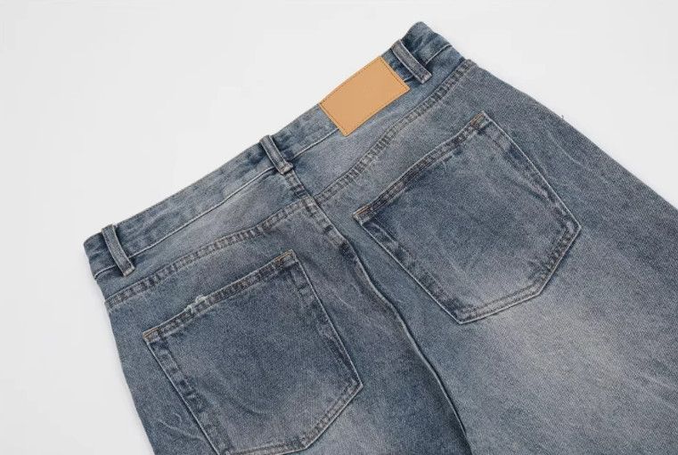Jean Men's oversize American vintage washed distressed jeans Size US 32 / EU 48 - 6 Thumbnail
