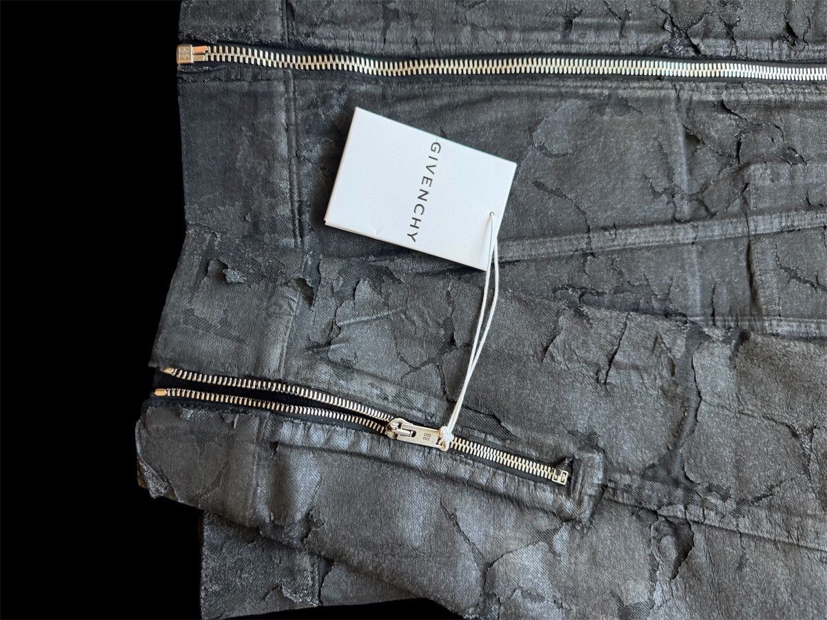 Givenchy Givenchy Cracked Wax Zip Denim Jacket 4g Rivet Black Sz L Size US L / EU 52-54 / 3 - 5 Thumbnail
