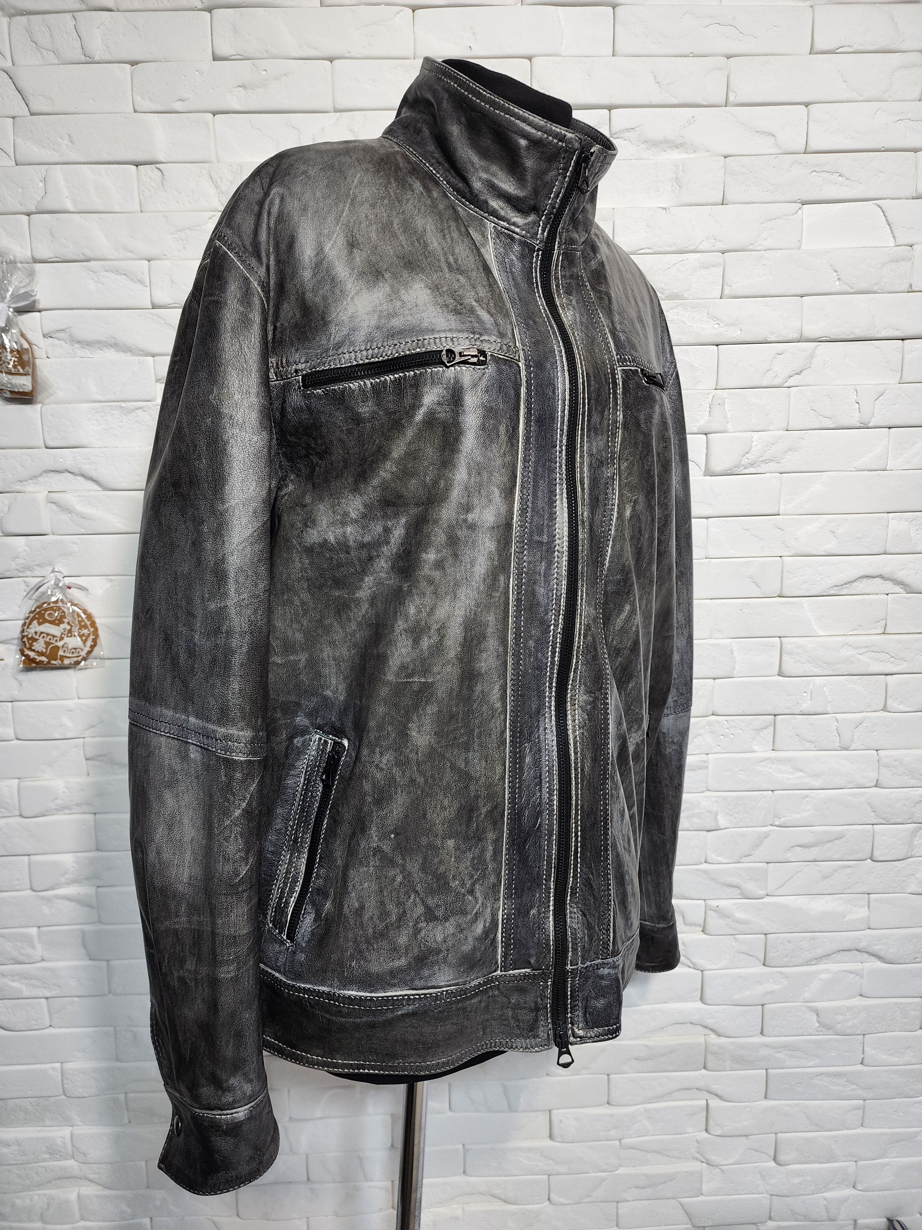 Uniqlo Gray Leather Jacket: Men's Sporty Style Size US L / EU 52-54 / 3 - 3 Thumbnail