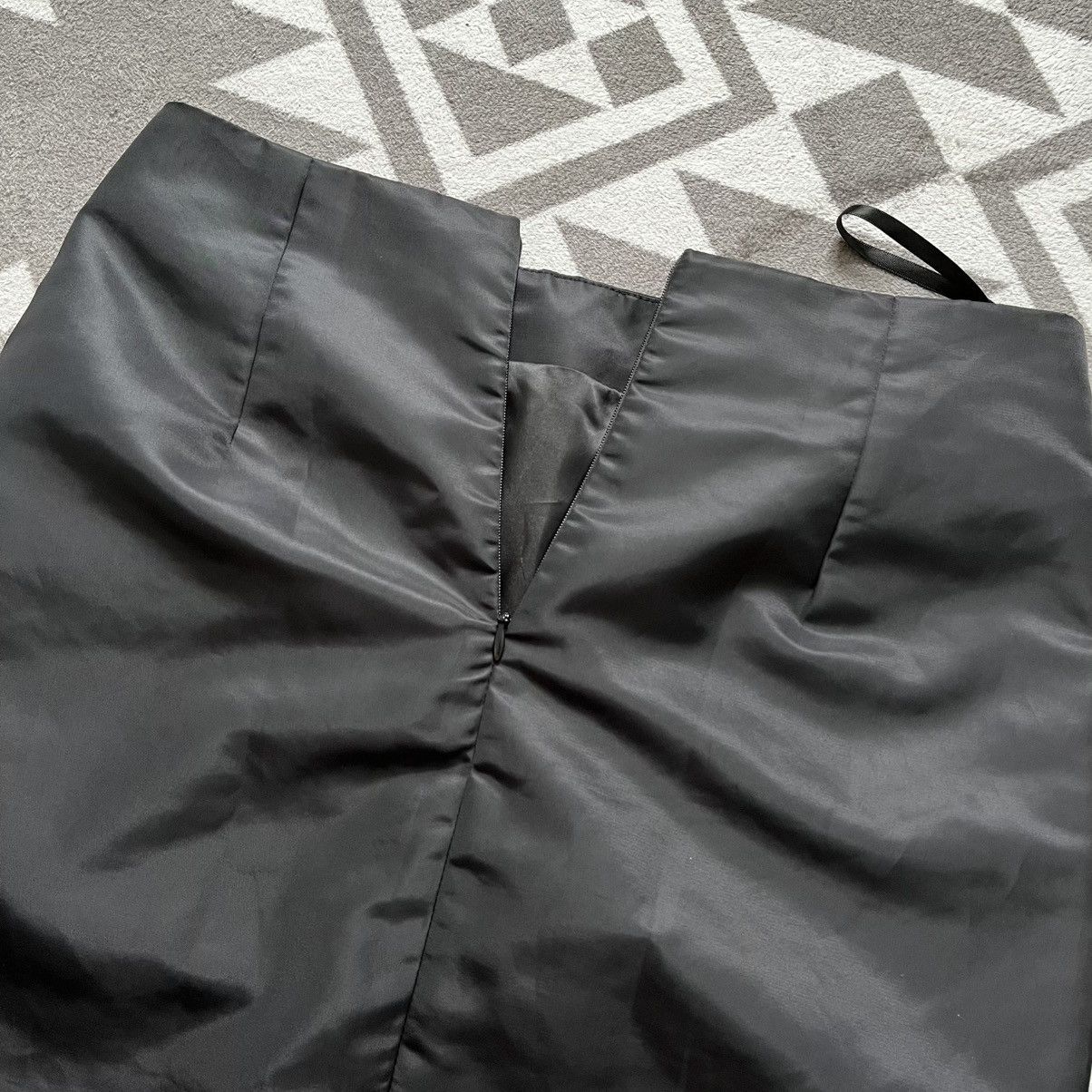 Prada Prada nylon triangle mini skirt Size 26" / US 2 / IT 38 - 10 Thumbnail