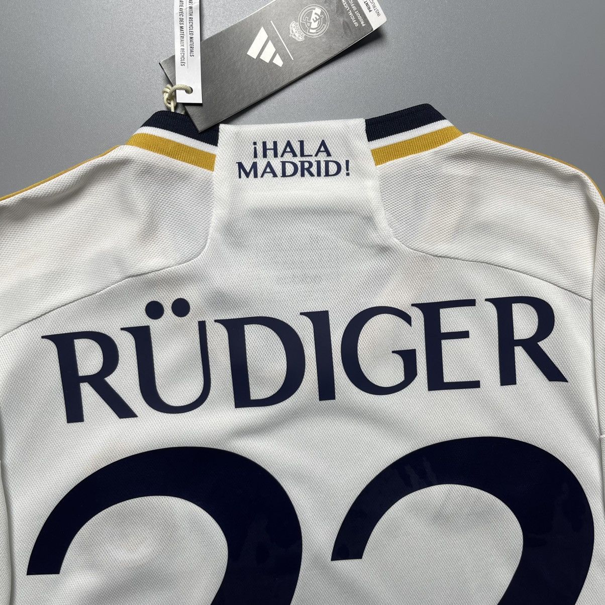 Adidas × Vintage NWT REAL MADRID 2023/2024 FOOTBALL HOME JERSEY #22 RUDIGER Size US M / EU 48-50 / 2 - 9 Thumbnail