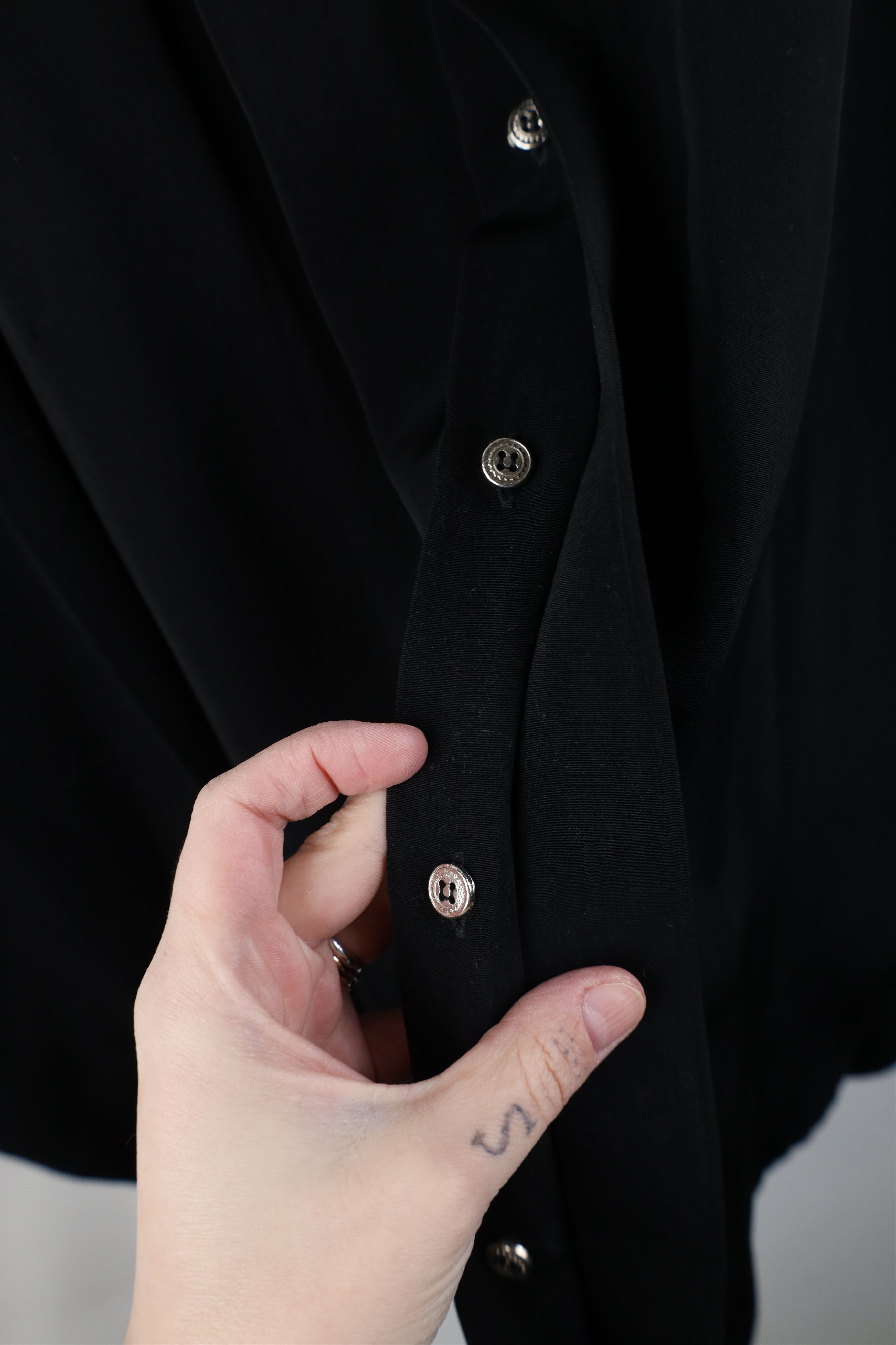 Vintage Vintage 80s 90s Streetwear Block Collared Button Shirt Black Size US XL / EU 56 / 4 - 8 Thumbnail