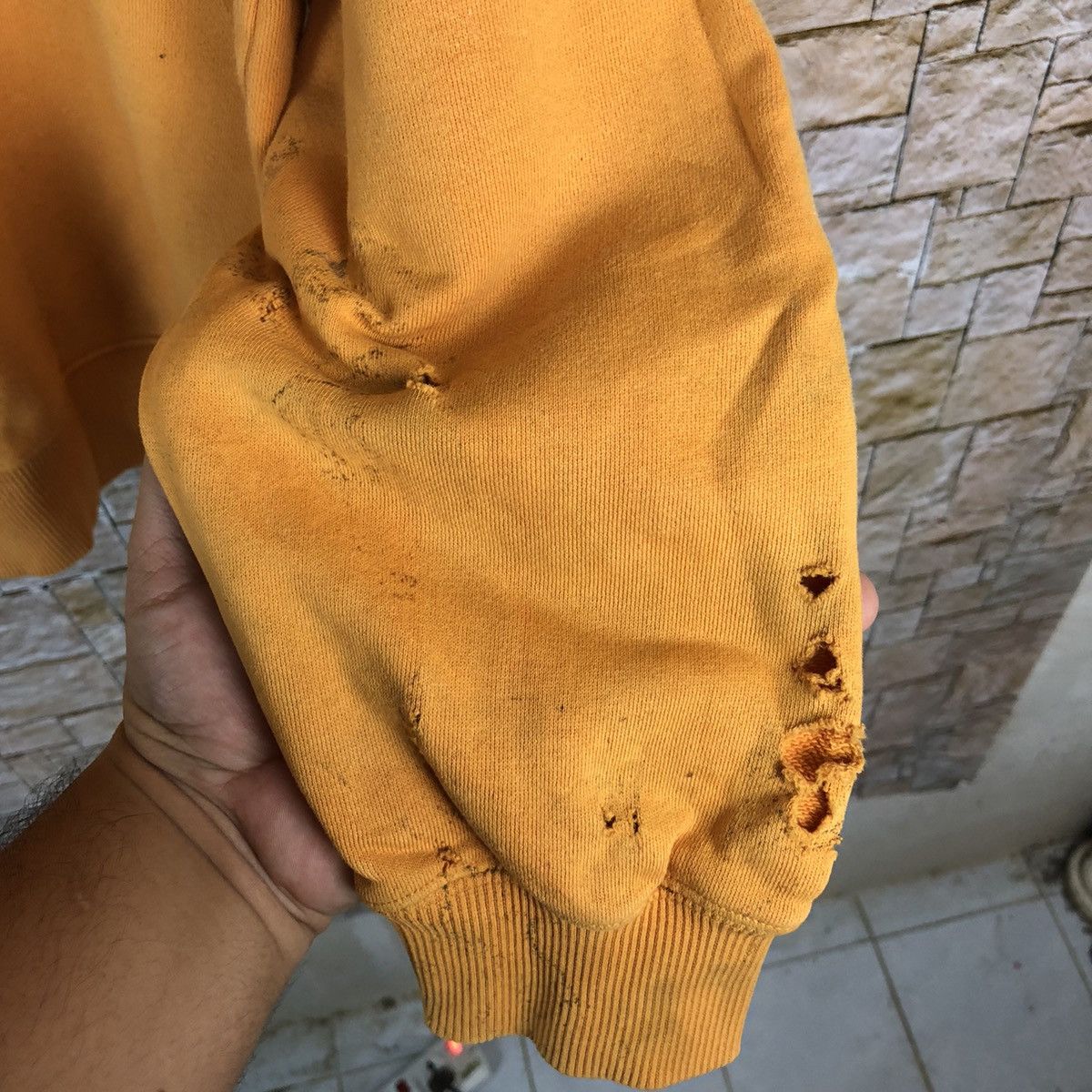 New Balance New Balance Orange ripped vintage Sweatshirt #A304 Size US M / EU 48-50 / 2 - 13 Thumbnail