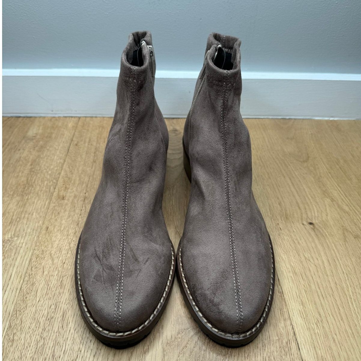 Ron White NEW Ron White Gina Water Resistant Microfiber Ankle Bootie Size US 8 / IT 38 - 2 Thumbnail