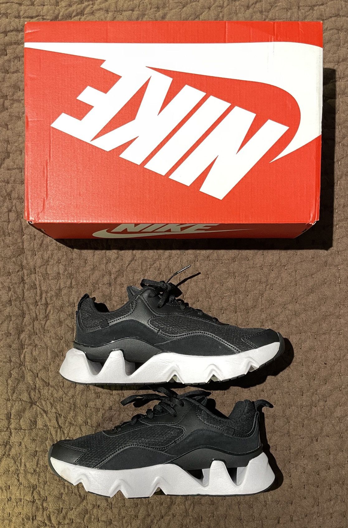 Nike Nike Ryze 365 II Size US 9.5 / IT 39.5 - 2 Thumbnail