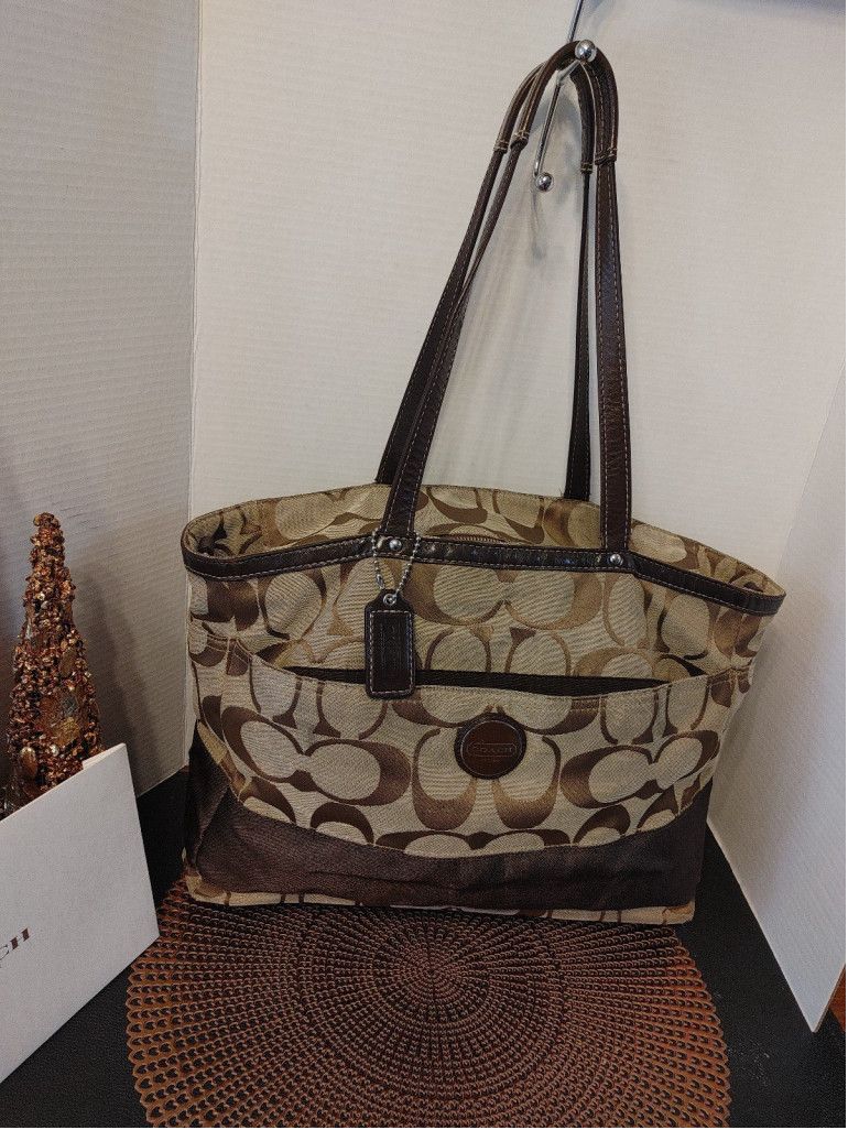Coach Coach Signature Jacquard F15188 Size ONE SIZE - 1 Thumbnail