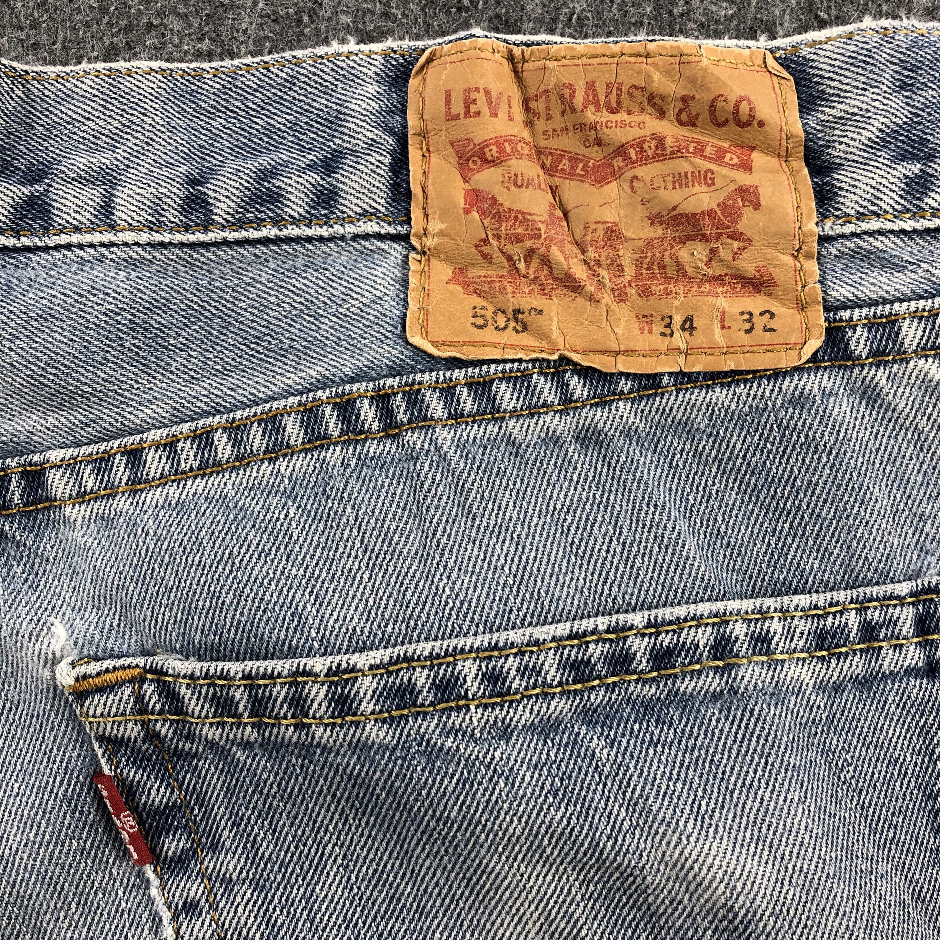 Levi's × Vintage Vintage Light Wash Levis 505 Jeans-JM1799 Size US 35 - 5 Thumbnail