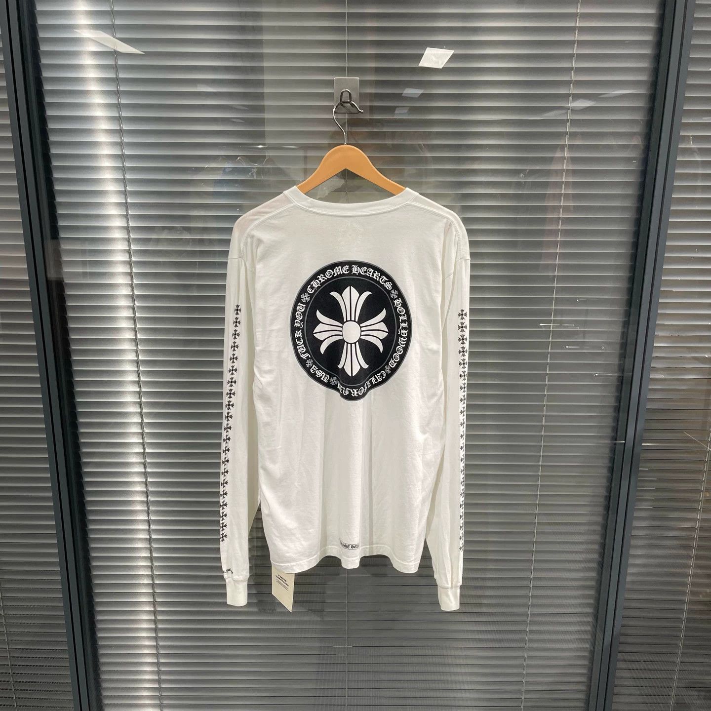 Chrome Hearts CH White Double Cross Tag Circle Sanskrit LS Tee L 99 New Size US L / EU 52-54 / 3 - 1 Thumbnail