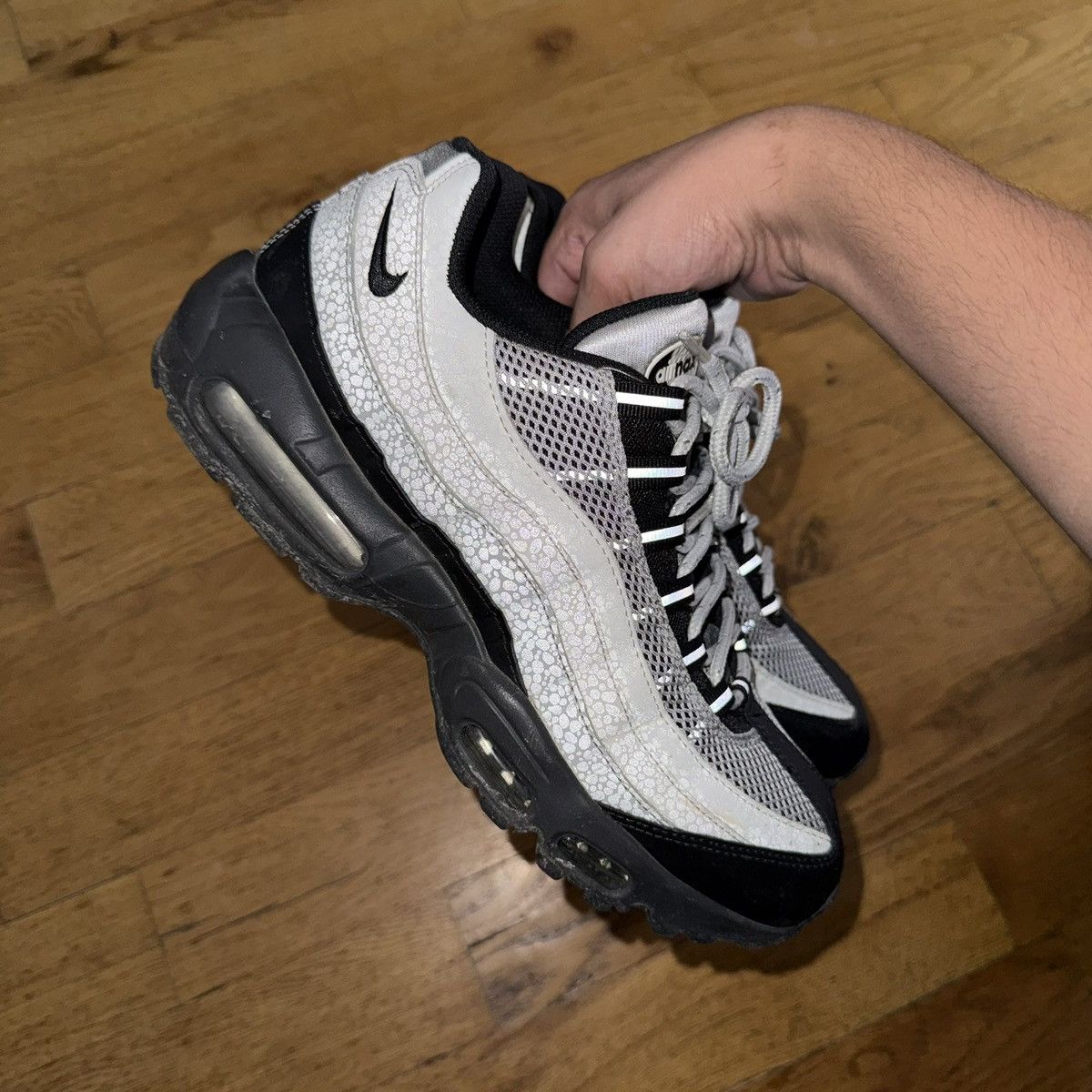 Nike Nike Air Max 95 'Reflective Safari' - US W12 (M10.5) Size US 10.5 / EU 43-44 - 3 Thumbnail