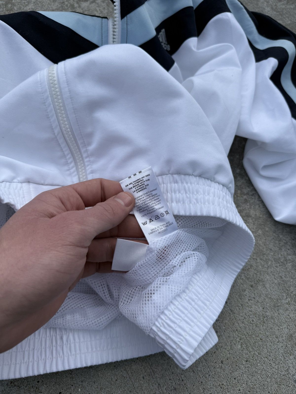 Adidas × Vintage Vintage Adidas Y2K avantgarde streetwear jacket Size US M / EU 48-50 / 2 - 16 Thumbnail