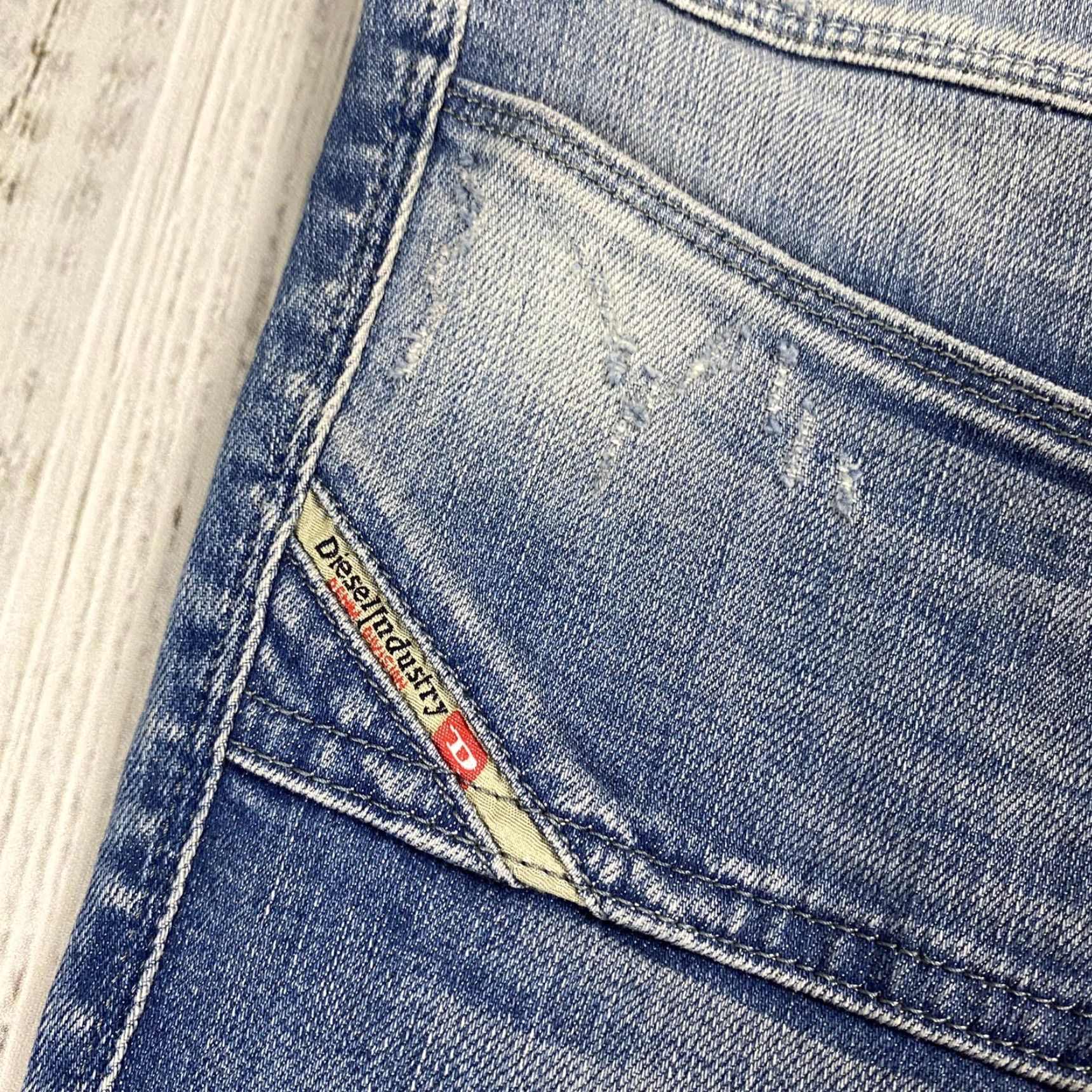 Diesel VINTAGE Diesel Hushy Low Rise Jeans Women Slim Ankle Stretch Distressed Blue 31x27.5 Grunge Size 24" / US 00 / IT 34 - 3 Thumbnail