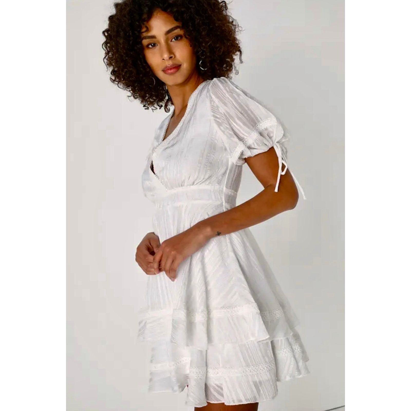Other Lulu's Adorable Essence Striped Mini Dress White XS Size XS / US 0-2 / IT 36-38 - 5 Thumbnail