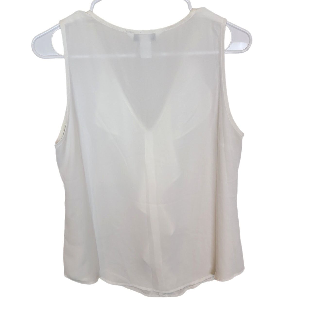 White House Black Market White House Black Market Sheer Ruffle V-Neck Top Sz S Career Size S / US 4 / IT 40 - 7 Thumbnail
