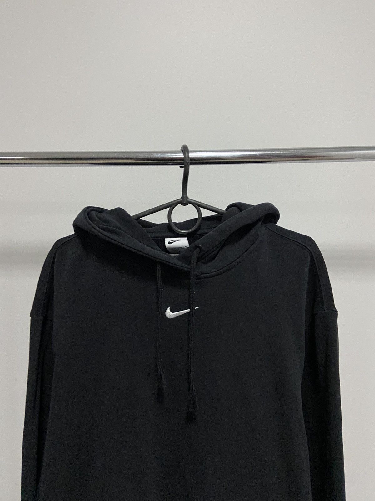 Nike Nike hoodie center logo swoosh vintage Size US XS / EU 42 / 0 - 2 Thumbnail