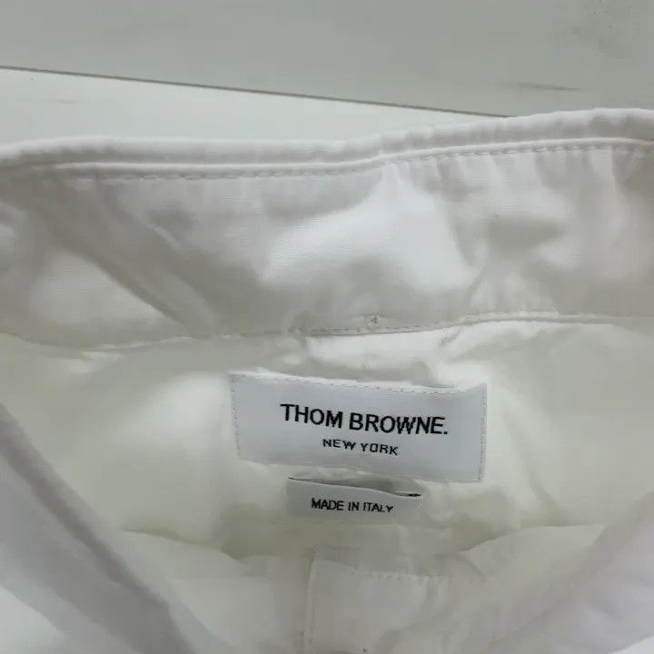Thom Browne Thom Browne White Long Sleeve Fitted Shirt -2507 Size M / US 6-8 / IT 42-44 - 1 Thumbnail