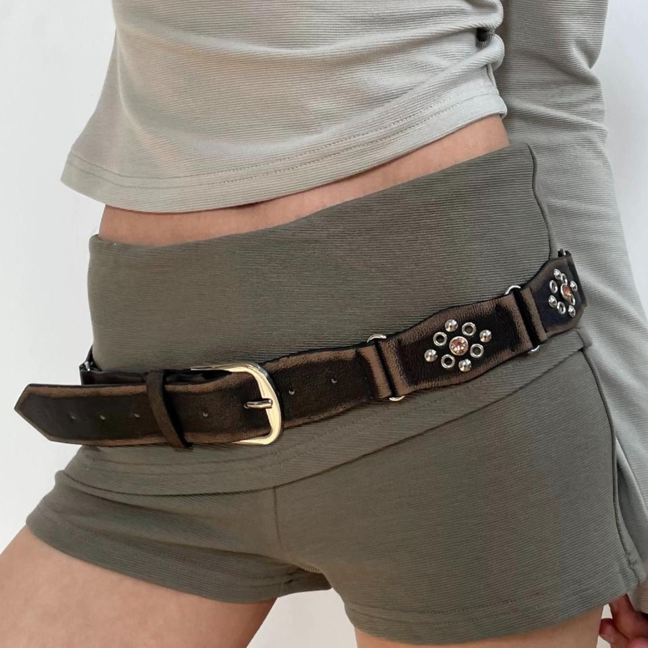 Japanese Brand Y2K Black Chunky Oversized Buckle Boho Belt Size ONE SIZE - 1 Thumbnail