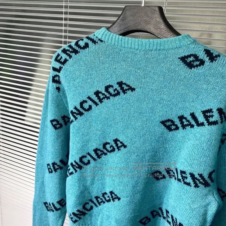 Balenciaga Balenciaga Sweater with barrage print, short and wide fit, Size XS / US 0-2 / IT 36-38 - 4 Thumbnail