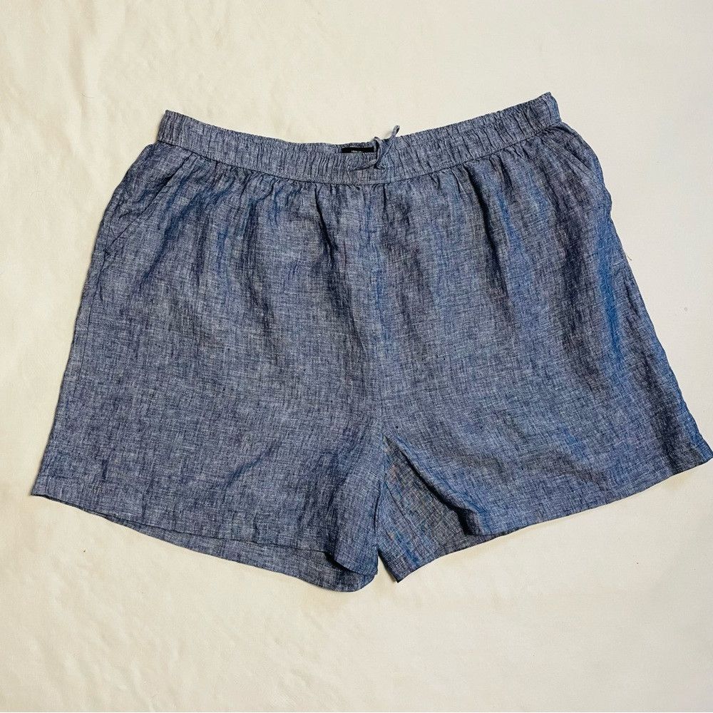 Elie Tahari NWT New Tahari 100% Linen Blue Shorts Size 3X Size 42" / US 20 - 1 Thumbnail