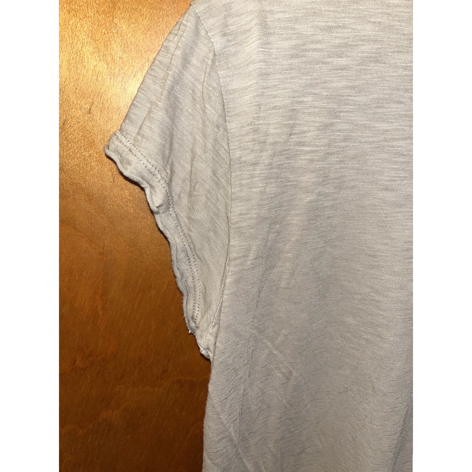 Michael Stars Michael Stars T-Shirt Crew Neck Short Sleeve Gray Women’s Small Distressed Hem Made in USA OS Size S / US 4 / IT 40 - 5 Thumbnail