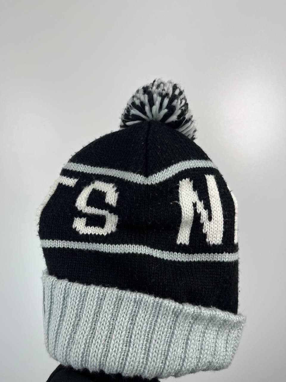 Other Brooklyn Nets Knit Beanie Hat Black Grey Mitchell Ness NBA Size ONE SIZE - 8 Thumbnail