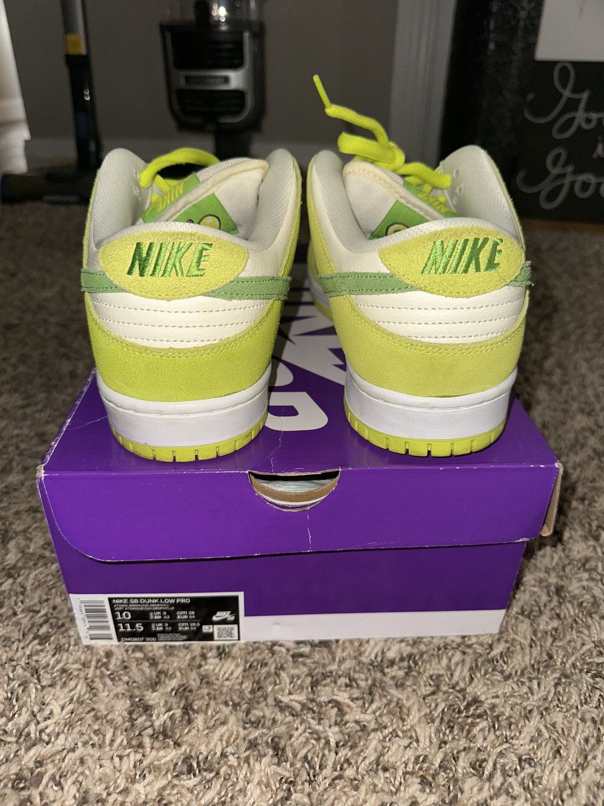 Nike Nike Dunk Green Apple Size US 10 / EU 43 - 5 Thumbnail