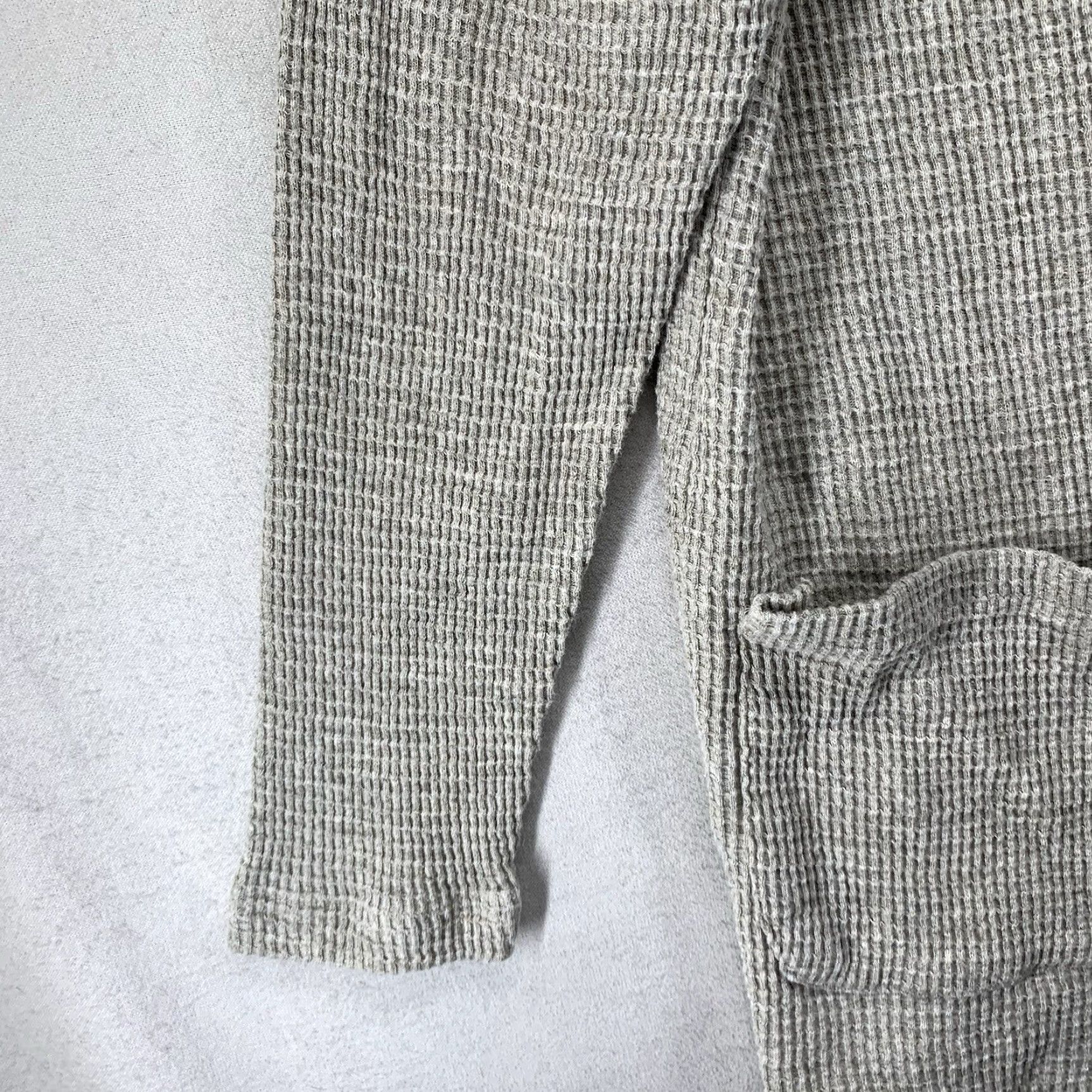 FLAX VINTAGE Contemporary Life Button-Up Top Casual Women Regular M Beige Knit Pockets 80s 90s Nature Subtle Textured Pearl Buttons Long Sleeve Round Neck Size M / US 6-8 / IT 42-44 - 5 Thumbnail