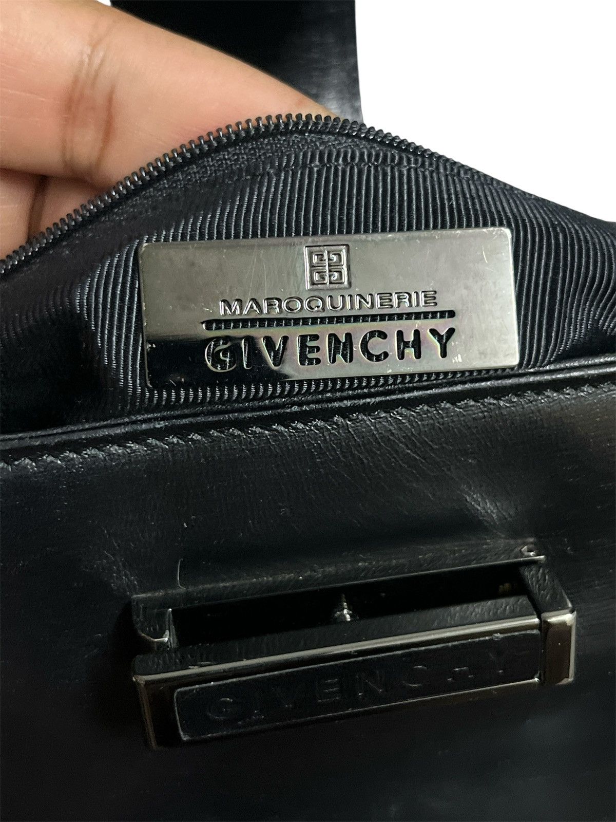 Givenchy Givenchy Handbag Black Leather Size ONE SIZE - 6 Thumbnail