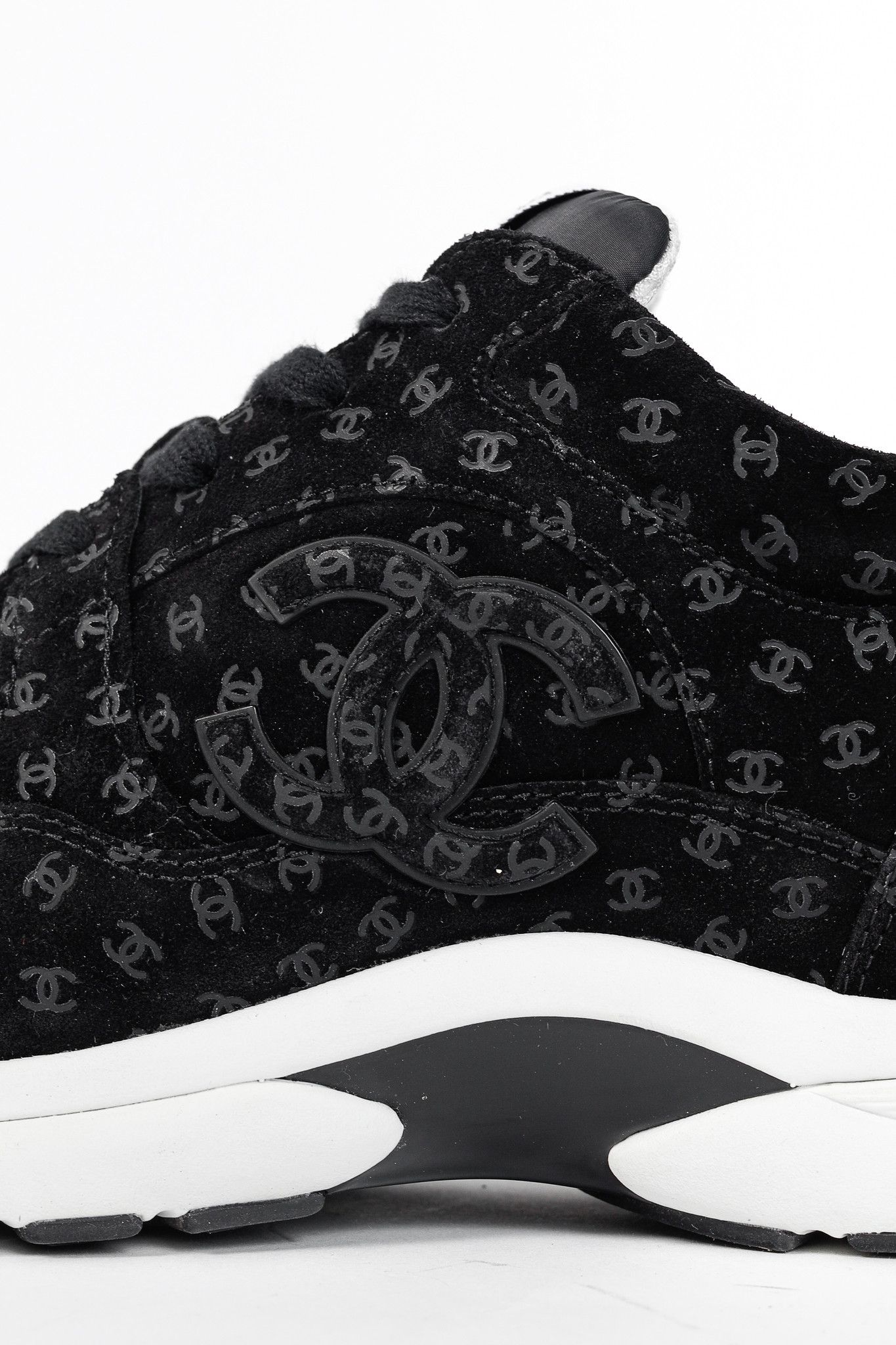 Chanel Chanel 22A Black Printed-CC-Logo Suede Low-Top Sneakers Size US 12 / EU 45 - 11 Thumbnail