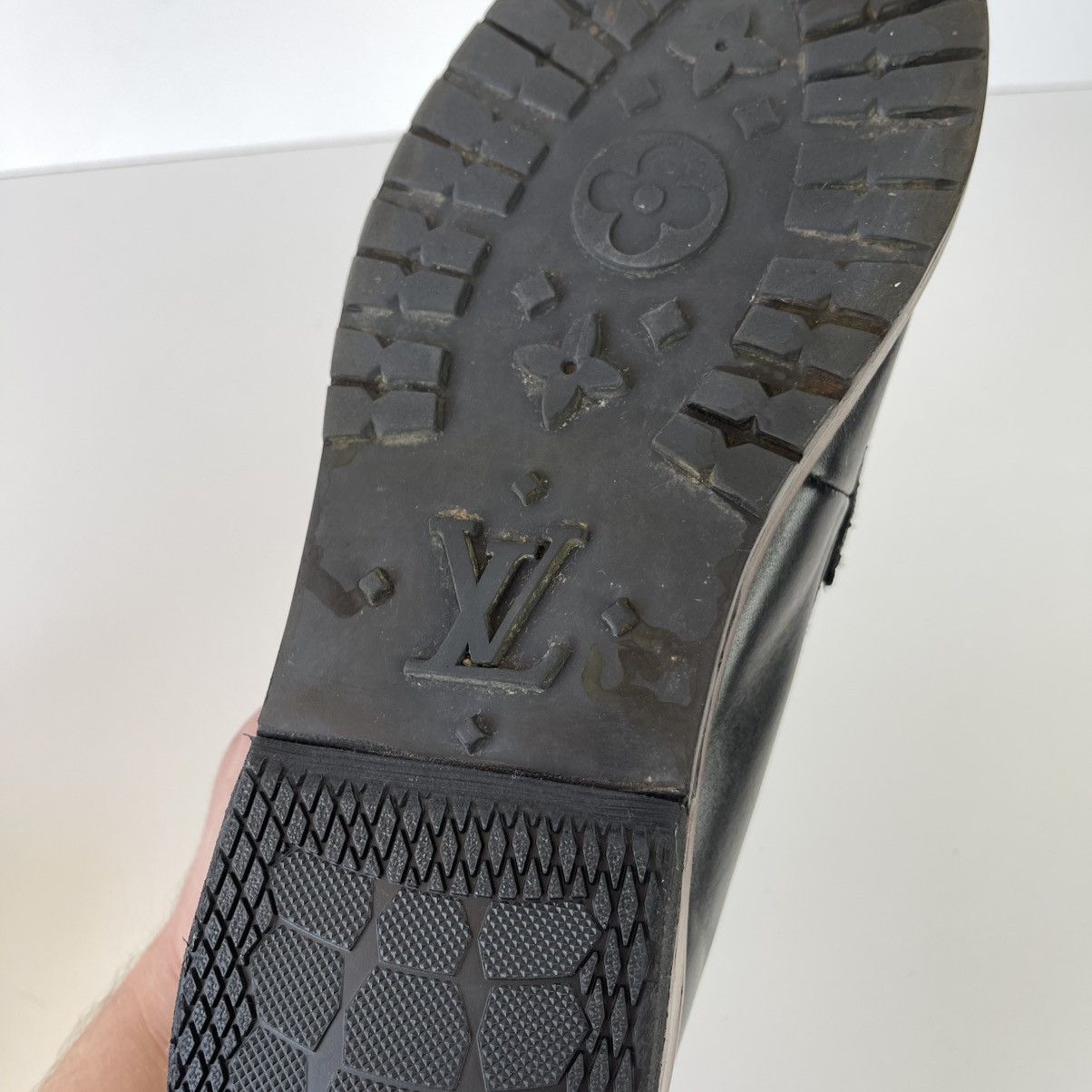 Louis Vuitton Louis Vuitton Vintage Penny Leather Loafer Black FD0153 Rare Size US 11 / EU 44 - 10 Thumbnail