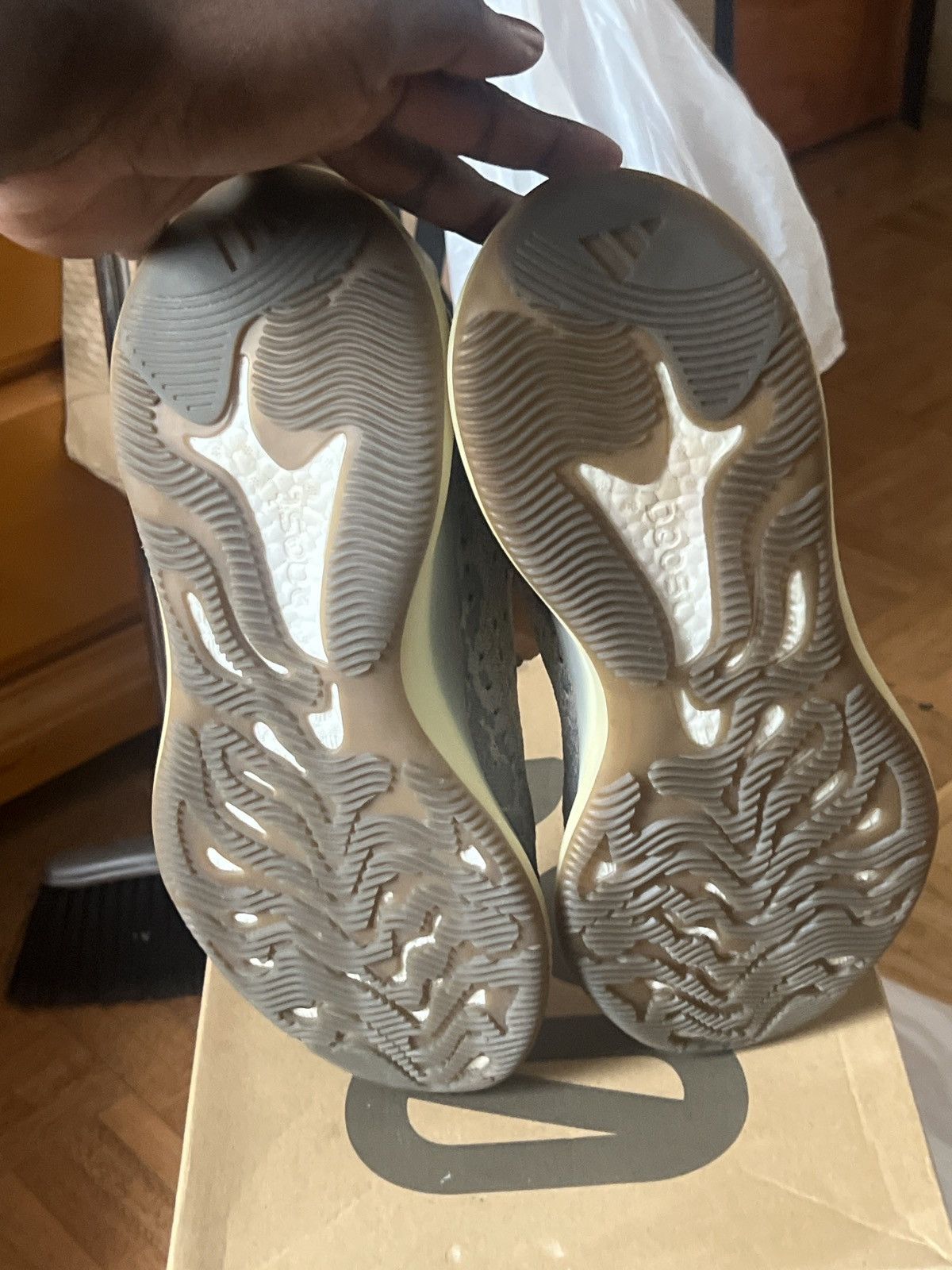 Adidas × Kanye West Yeezy Boost 380 Size US 13 / EU 46 - 6 Thumbnail