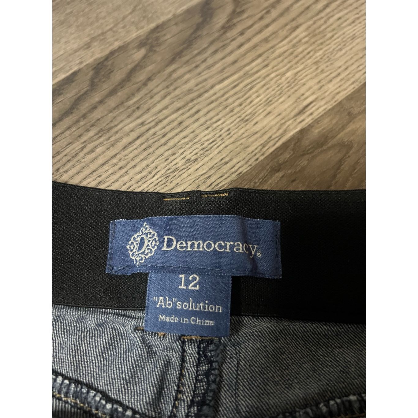 Other Democracy Blue Jean Cut Off Shorts Woman’s Size 12 Size 34" / US 12 / IT 48 - 6 Thumbnail