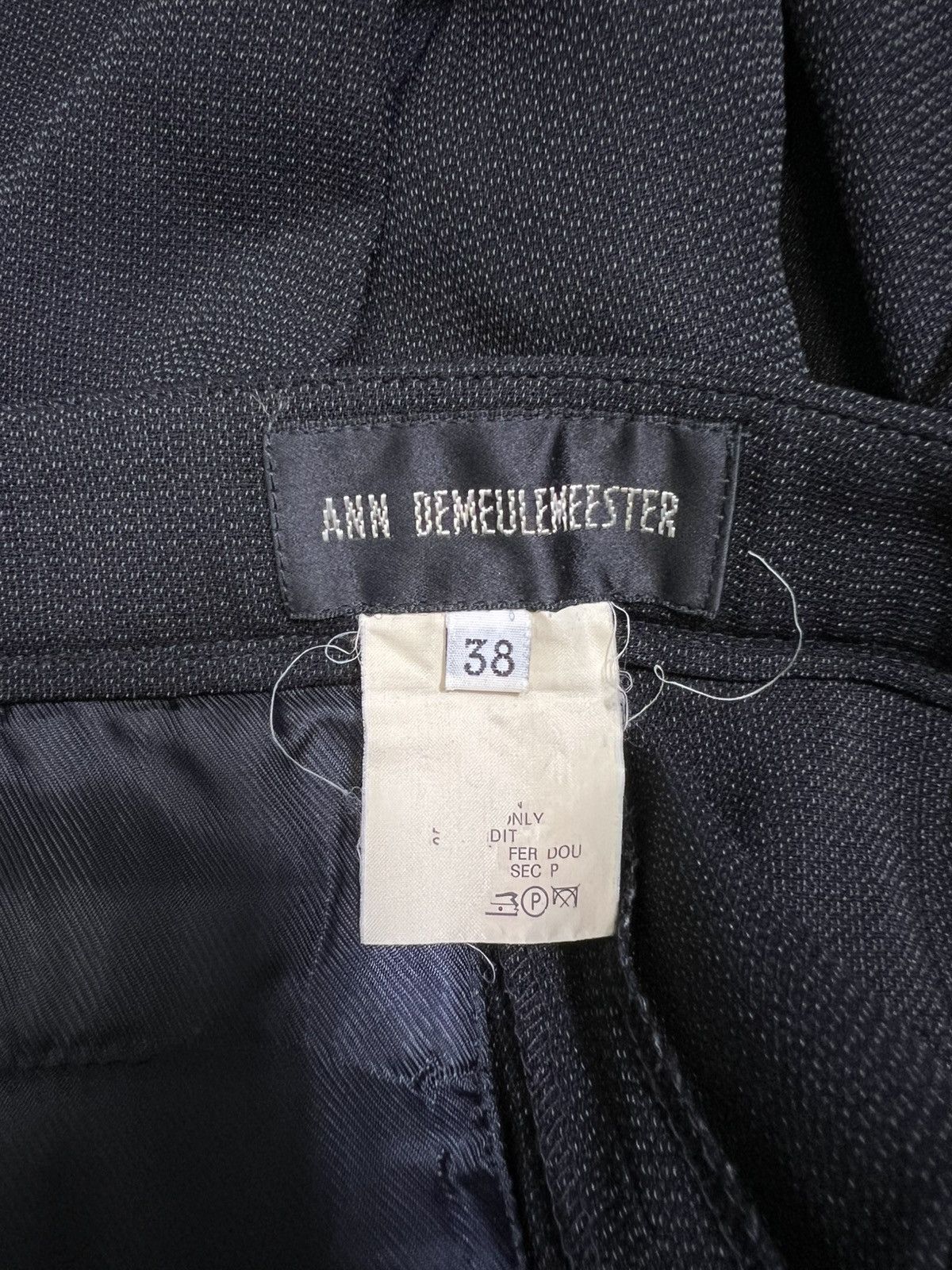 Ann Demeulemeester Ann Demeulemeester - Adjustable Waist Textured Trouser Size 30" / US 8 / IT 44 - 14 Thumbnail