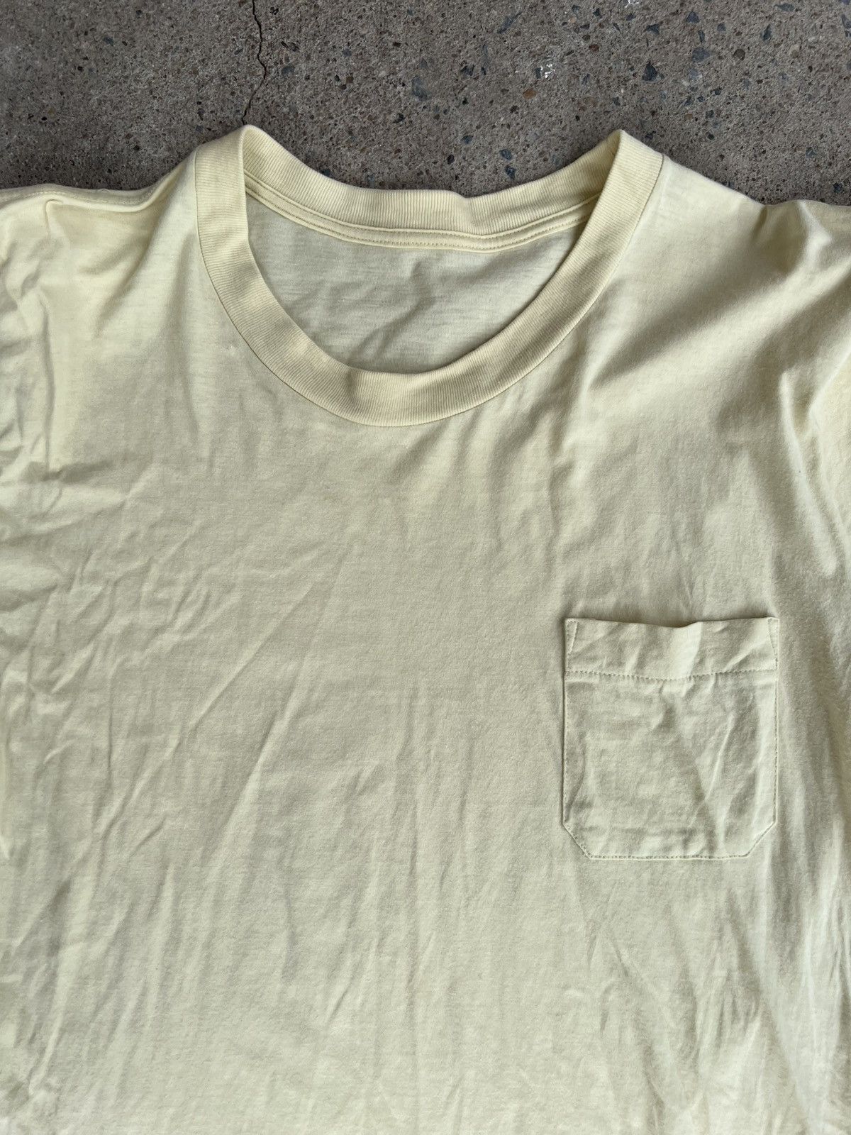Vintage PAPER THIN Thrashed 90s Pocket Tee Distressed Size US M / EU 48-50 / 2 - 2 Thumbnail