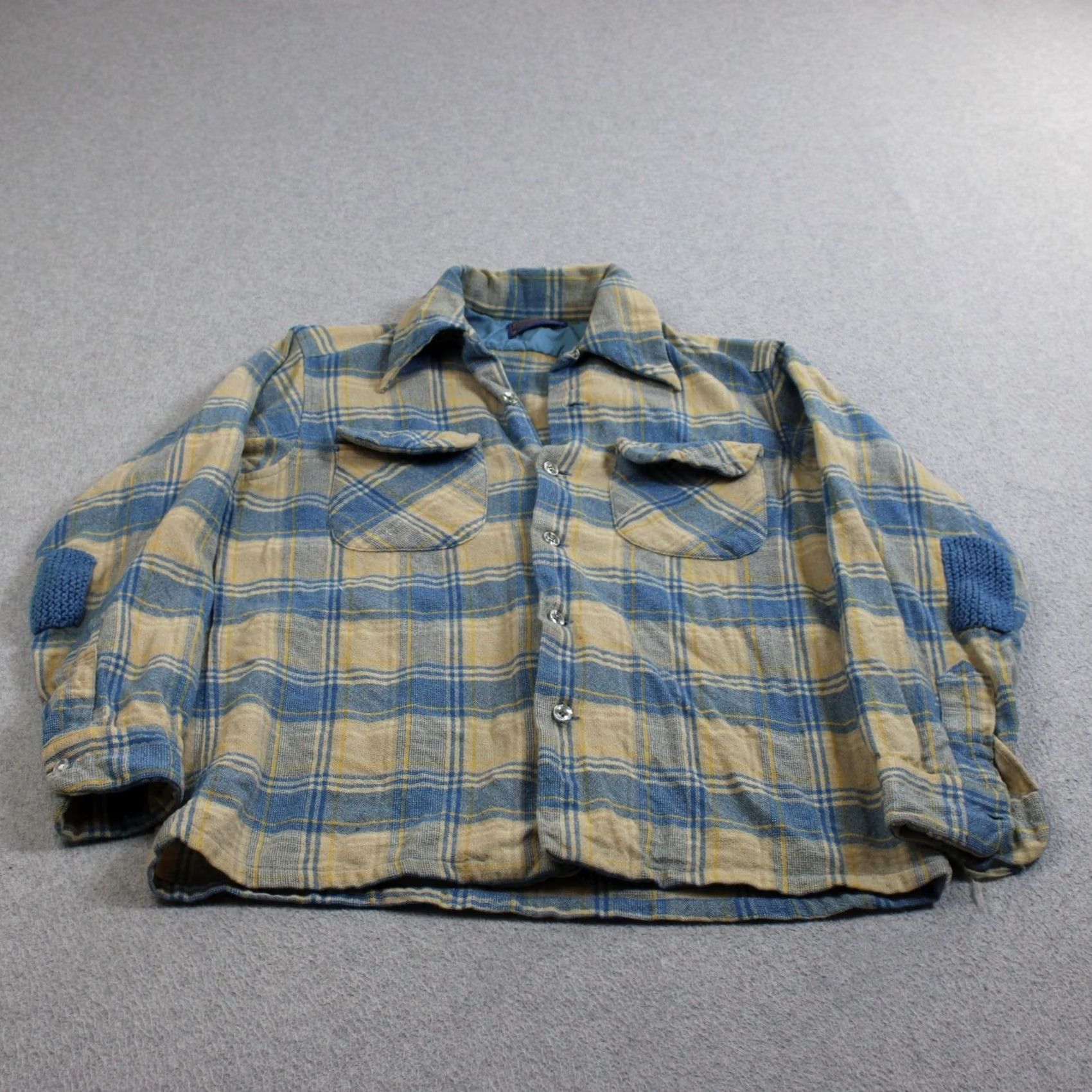 Pendleton VINTAGE Pendleton Wool Loop Collar Shirt Men Medium Blue Plaid Heritage READ Size US M / EU 48-50 / 2 - 2 Thumbnail