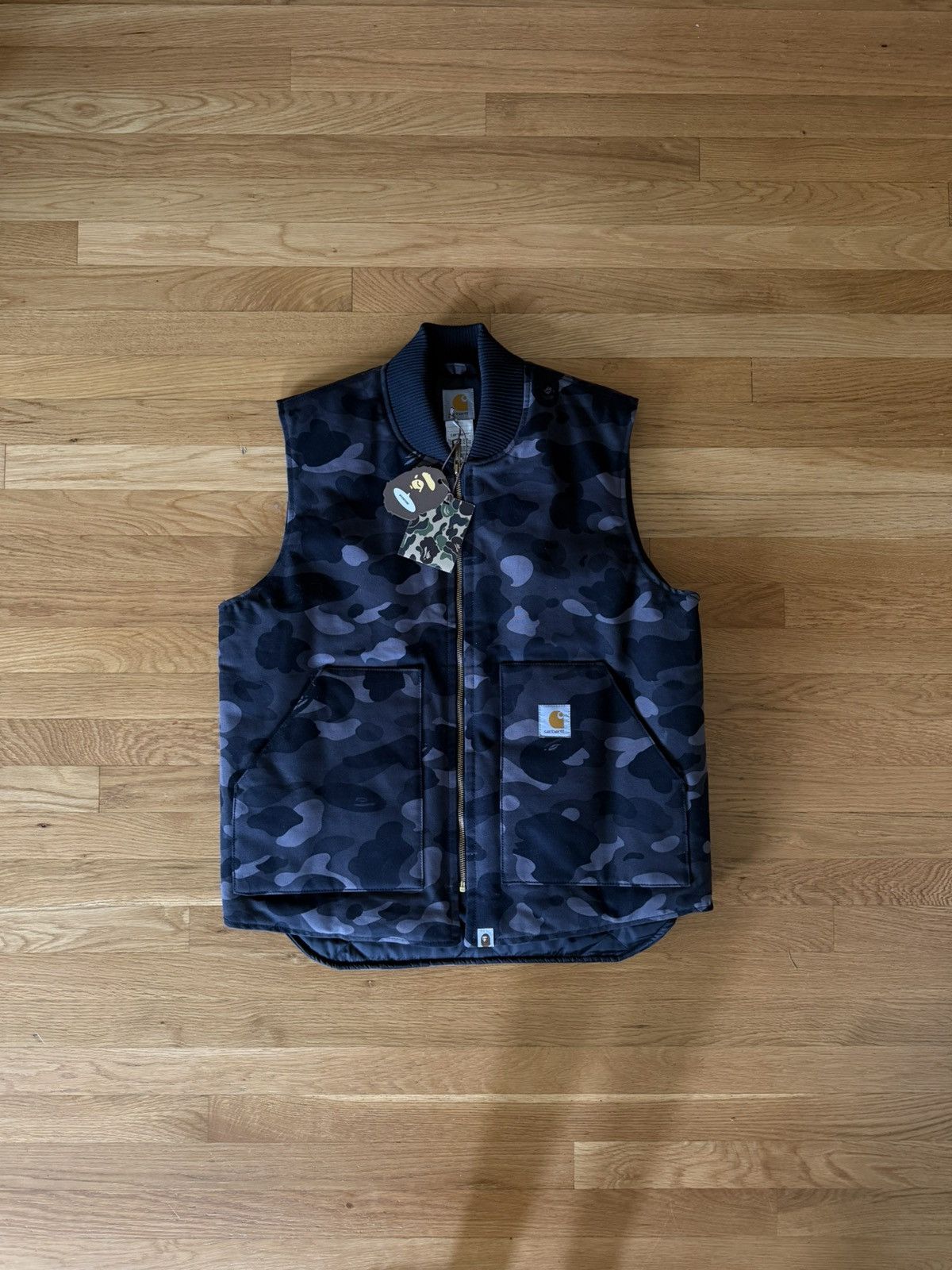 BAPE × Carharttコラボ ブラック迷彩ダックベスト 激レア・稀少・初期 A BATHING APE エイプ×CARHARTT カーハート ダック