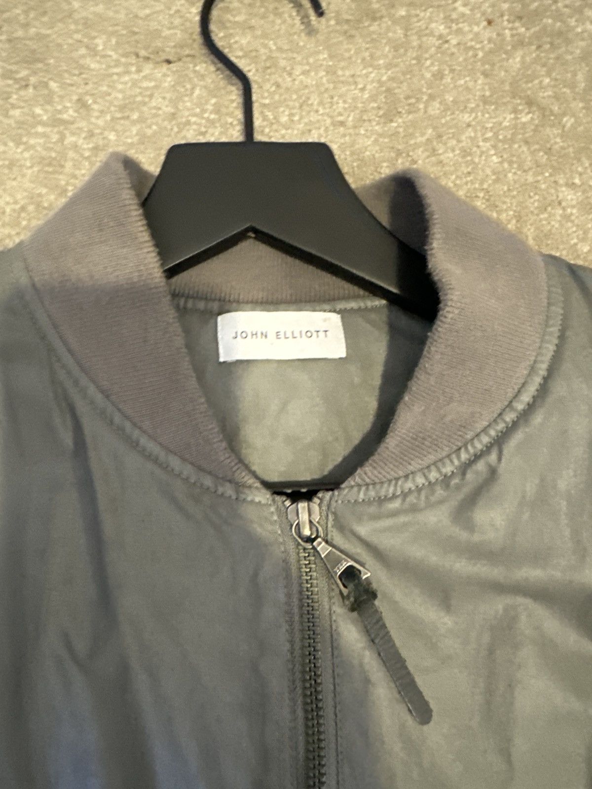 John Elliott John Elliott bomber Size US M / EU 48-50 / 2 - 2 Thumbnail
